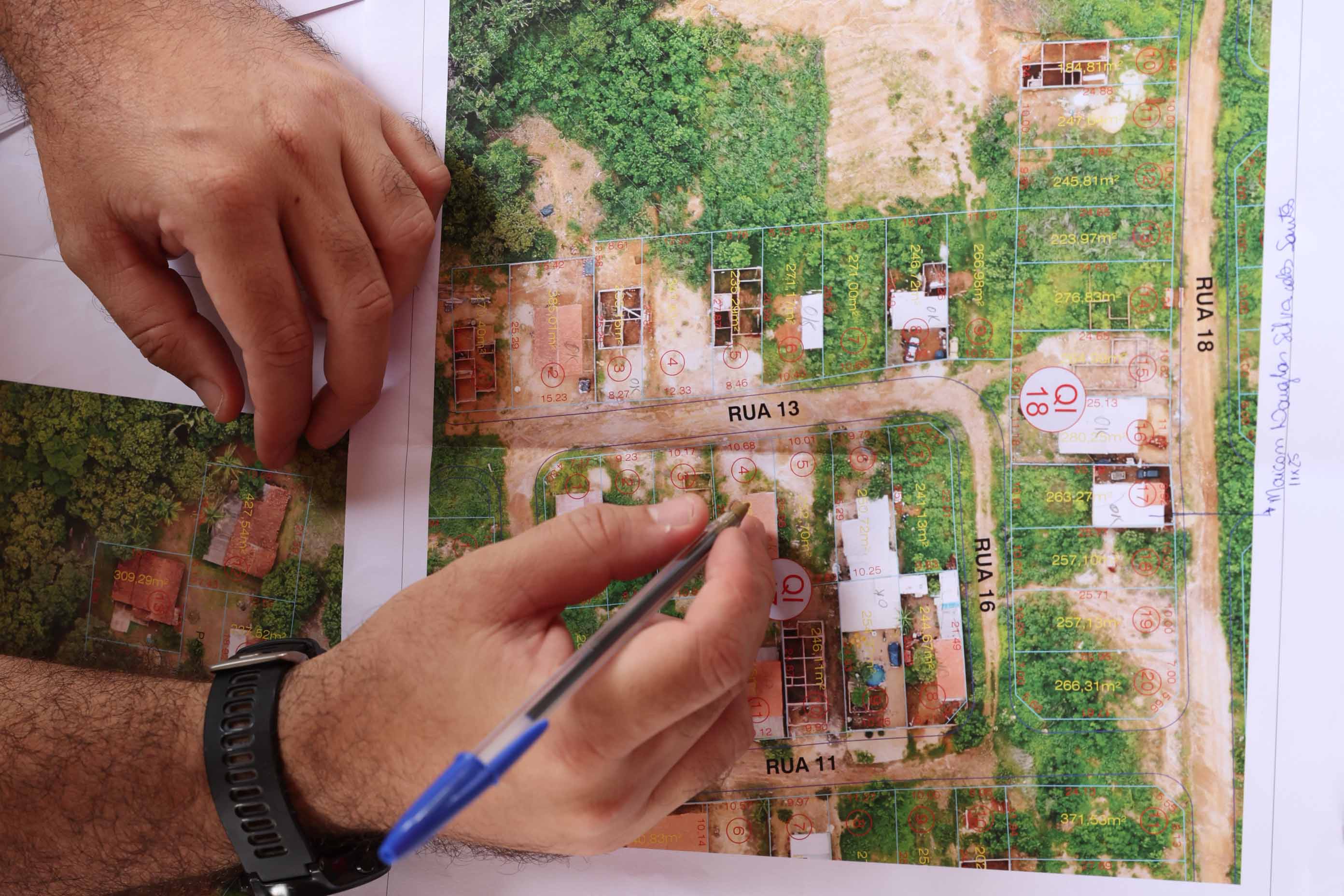 Moradores dos loteamentos Shalom e Fumaça recebem mutirão para entrega de documentos