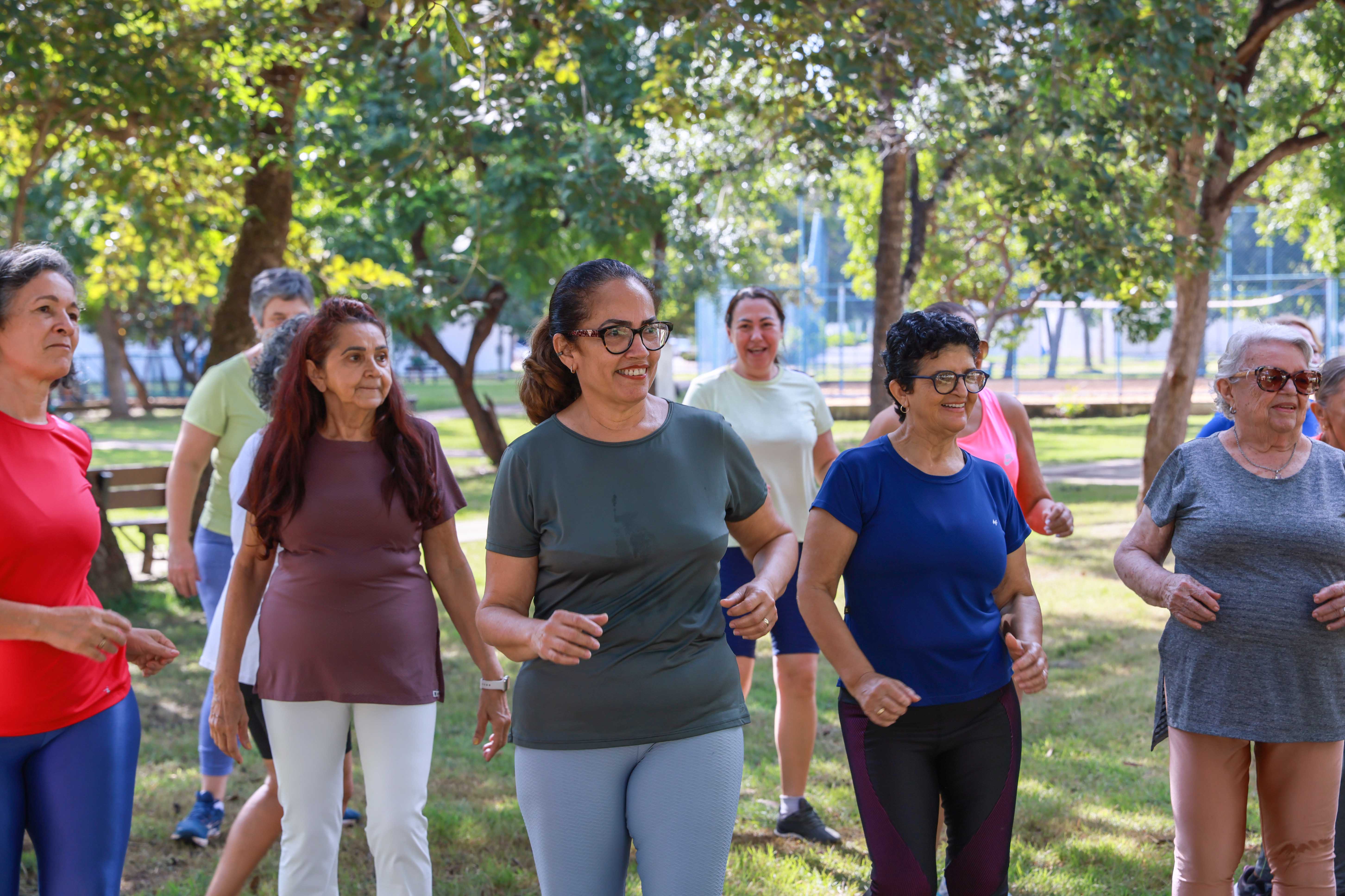 Praticar atividades físicas auxilia no desenvolvimento de agilidade, equilíbrio, coordenação e ganho de força e mobilidade 