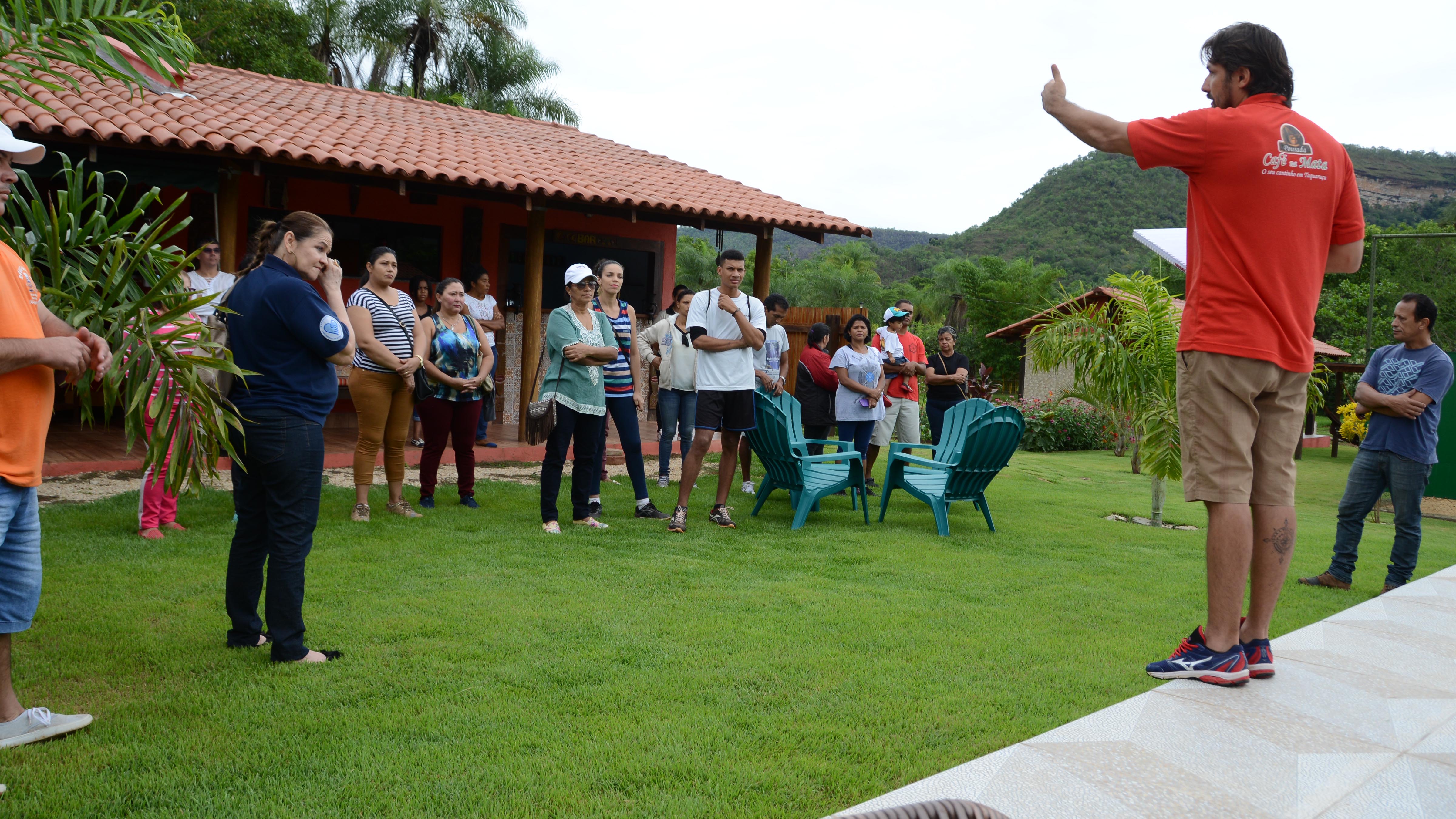 Empresários e donos de atrativos turísticos recebem capacitação para melhorar hospitalidade em Taquaruçu e Taquaruçu Grande