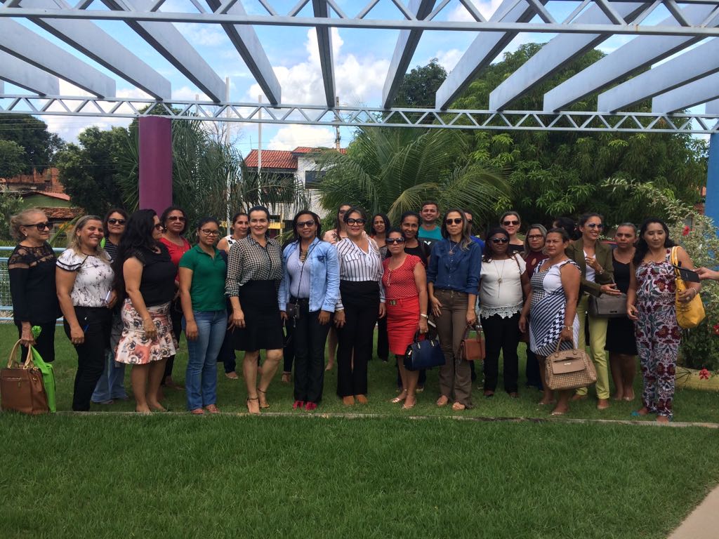 Dirigentes da educação de diversos municípios do interior do Estado visitaram Cmeis nesta quarta, 18