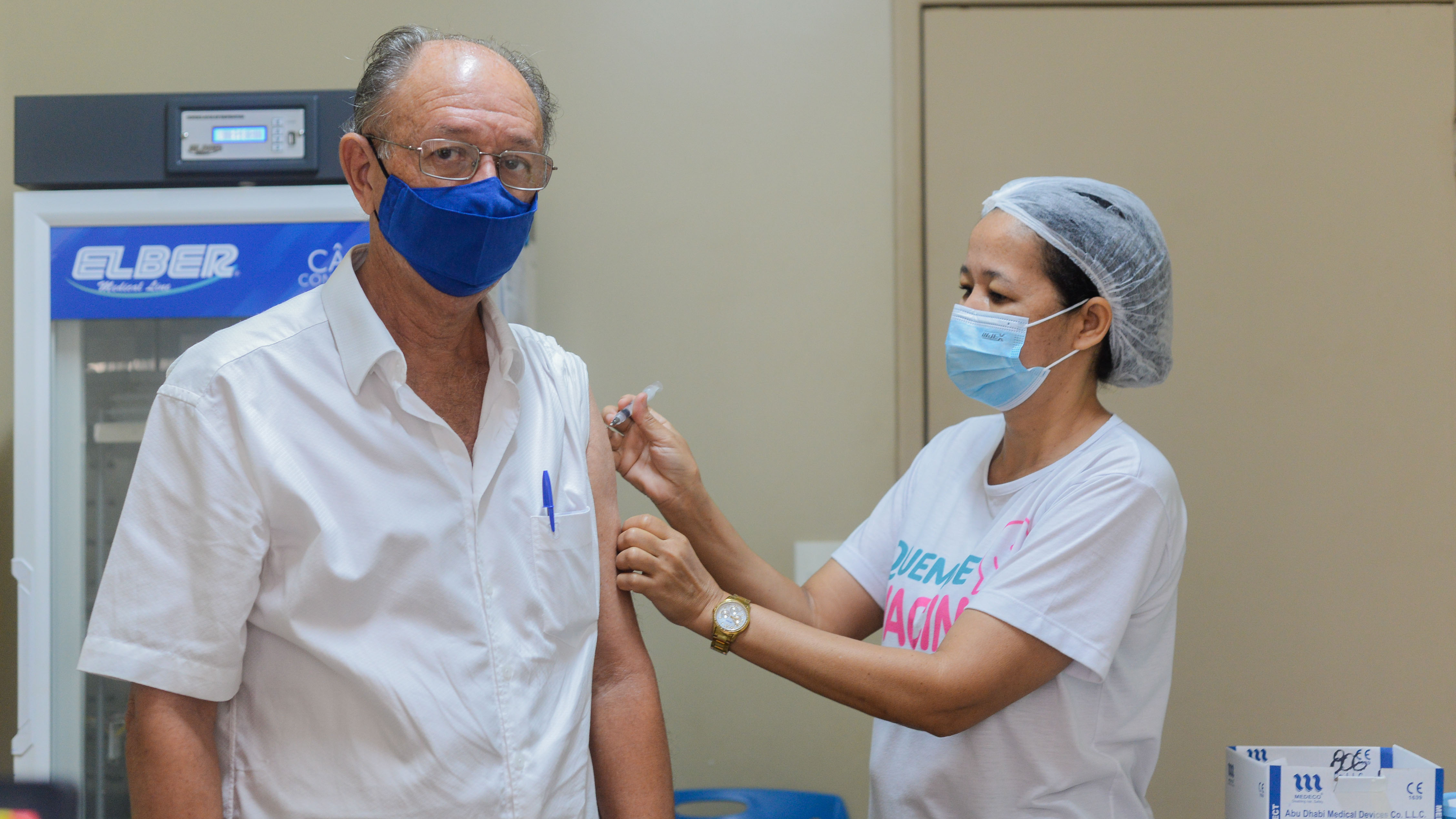Em Palmas, vacina da gripe está disponível para idosos com mais de 60 anos e trabalhadores da saúde