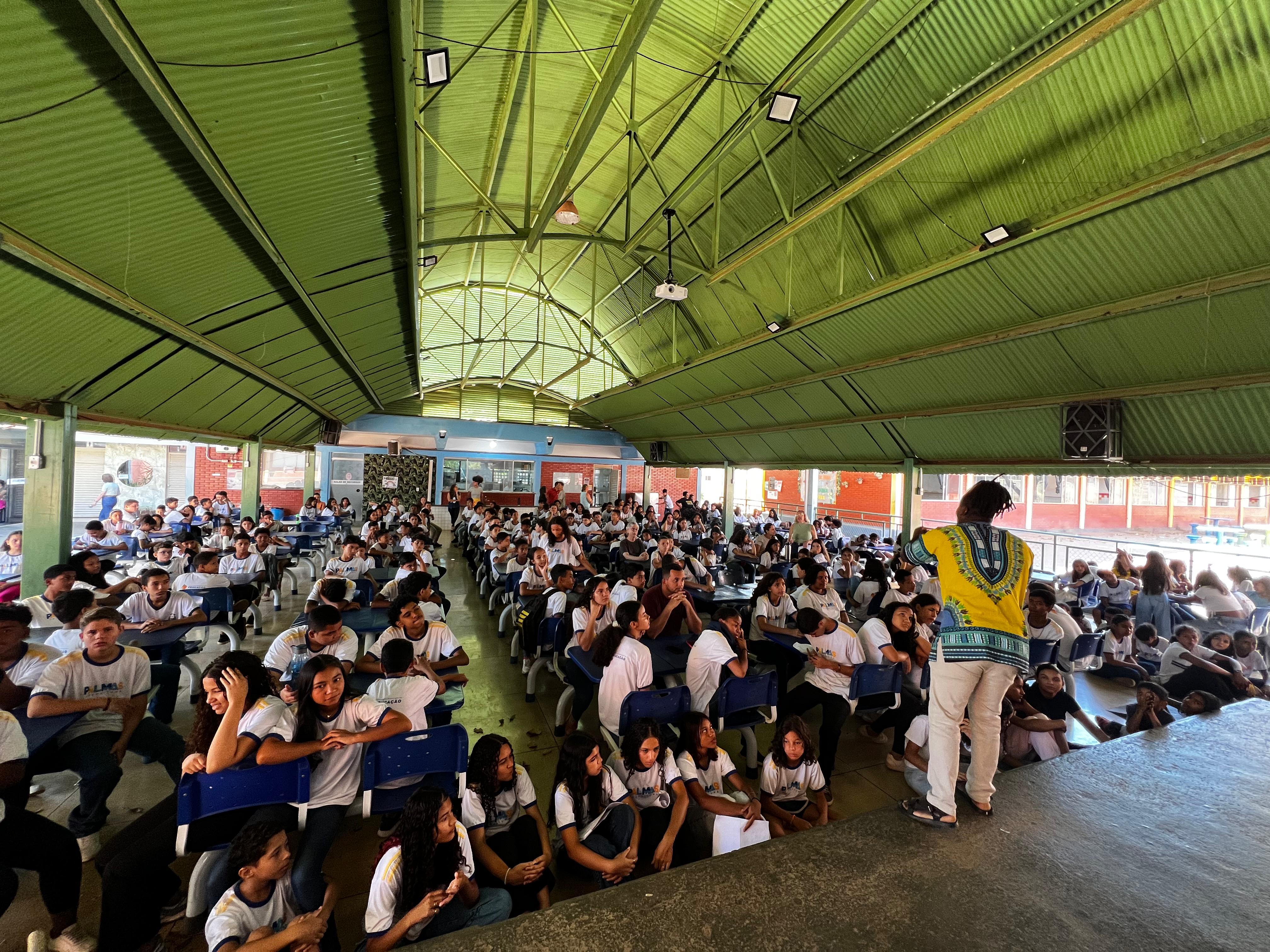 No dia 29 de Agosto, a ETI Luiz Gonzaga, recebeu a palestra África em Nós em uma ação coordenada entre a unidade escolar e a Secretaria Extraordinária de Igualdade Racial e Direitos Humanos de Palmas