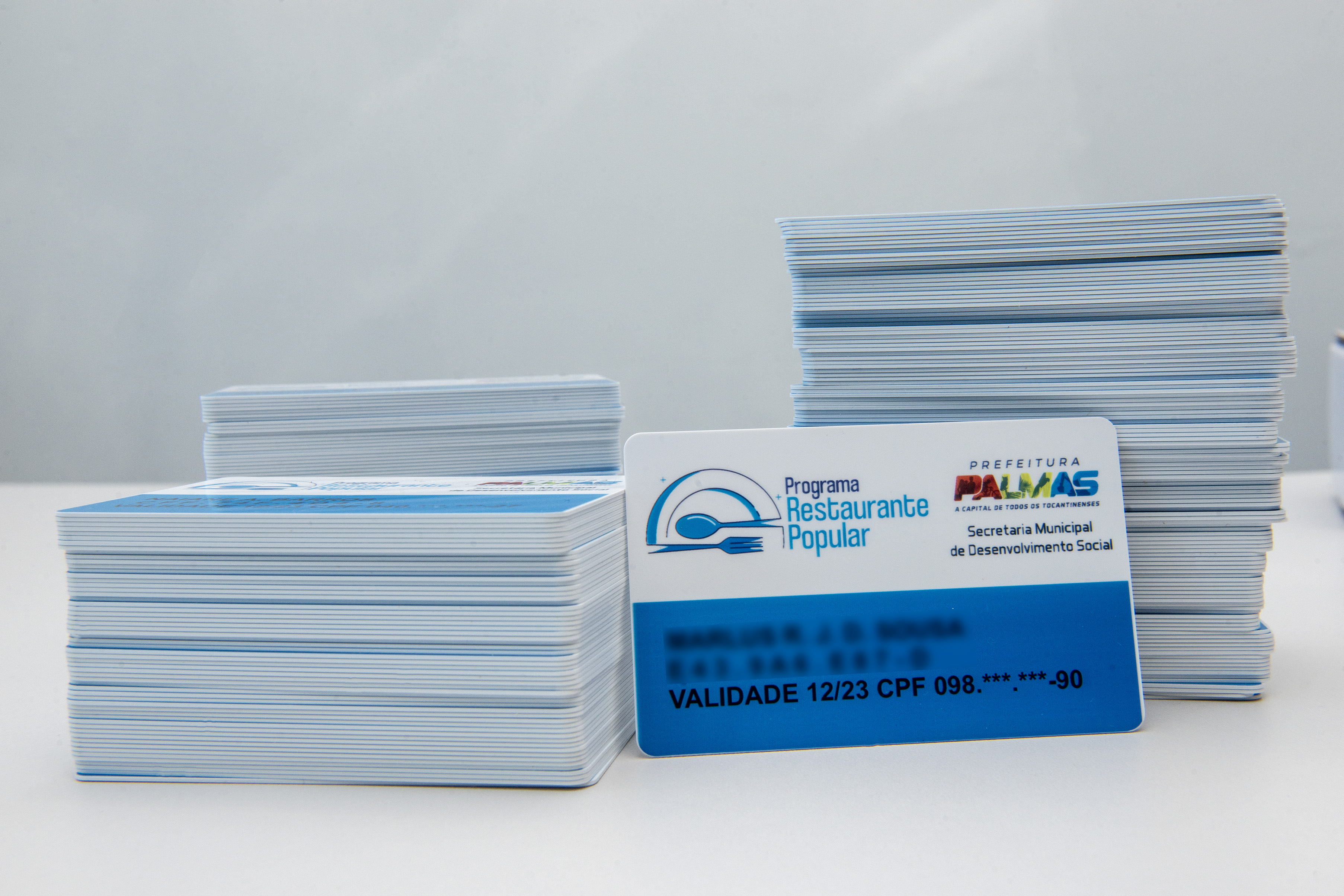 Sedes começa a entrega de cartões do Programa Restaurante Popular