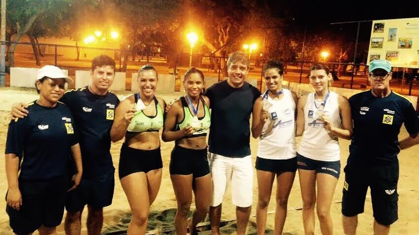 Bolsa Atleta fatura primeiros lugares na Copa Tocantins de Vôlei de Praia