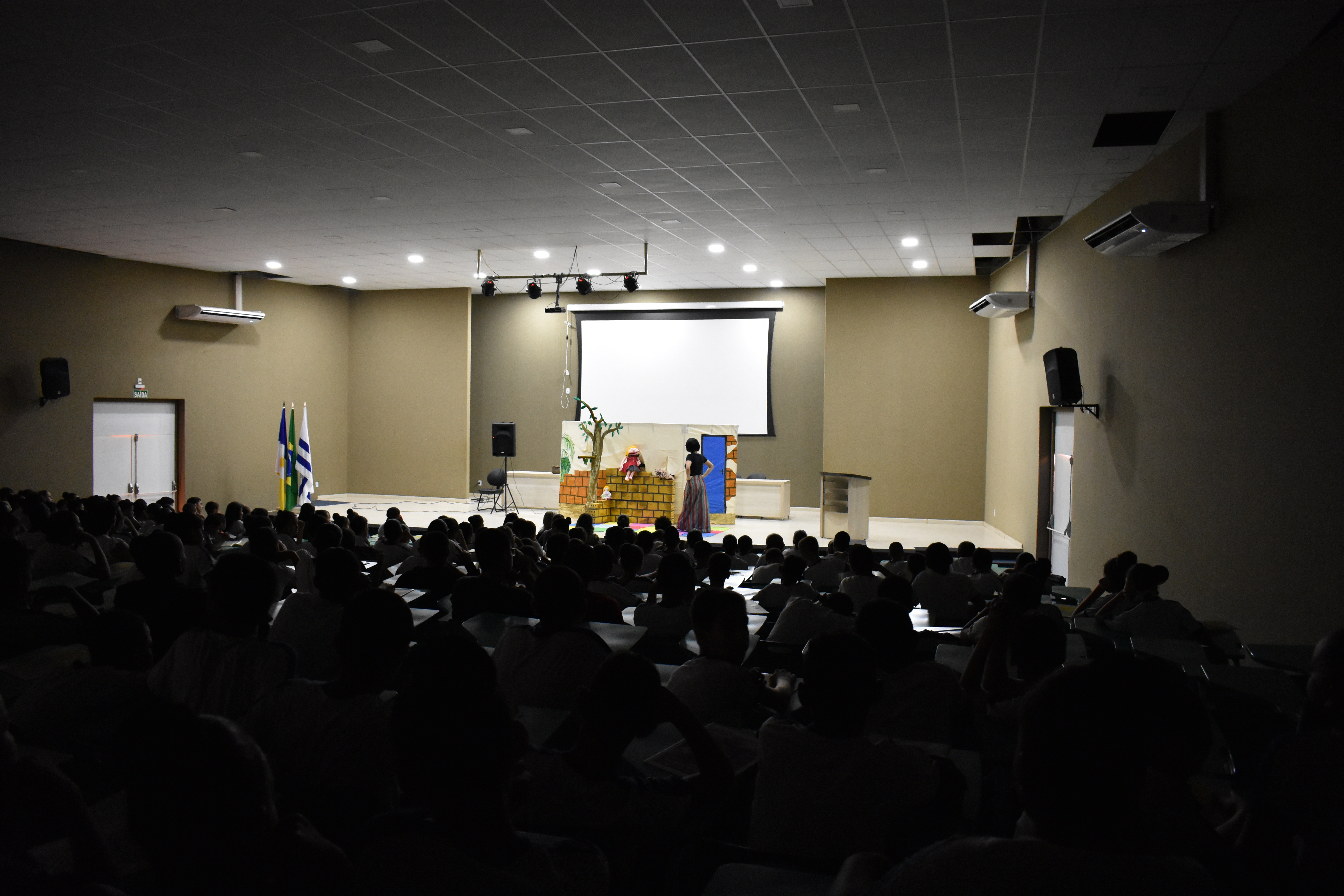 Sedes lança série de apresentações teatrais em alusão ao Dia Internacional contra o Trabalho Infantil