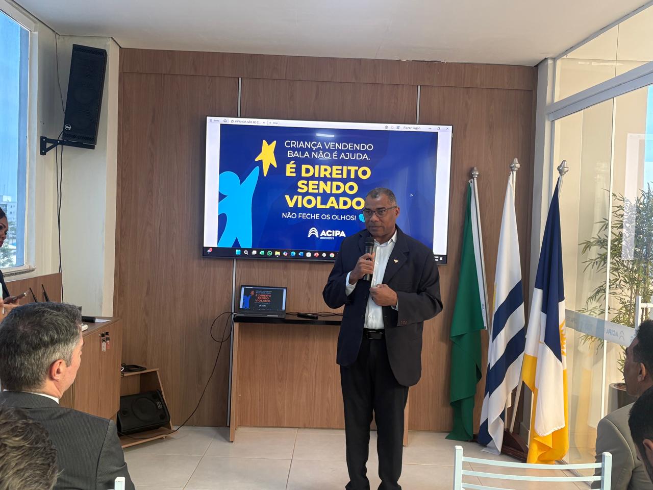 Prefeitura de Palmas apoia campanha contra trabalho infantil promovida pela Acipa