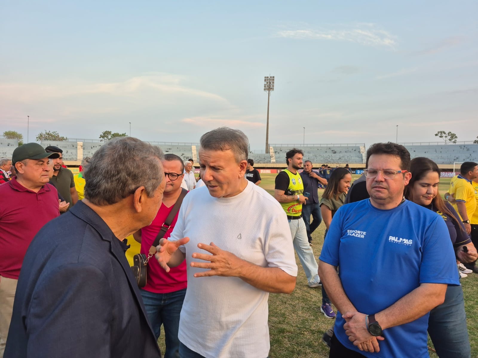 Prefeito Eduardo Siqueira Campos com presidente da Fundesportes, Lécio Guimarães, e o presidente da FTF, Leomar Quintanilha