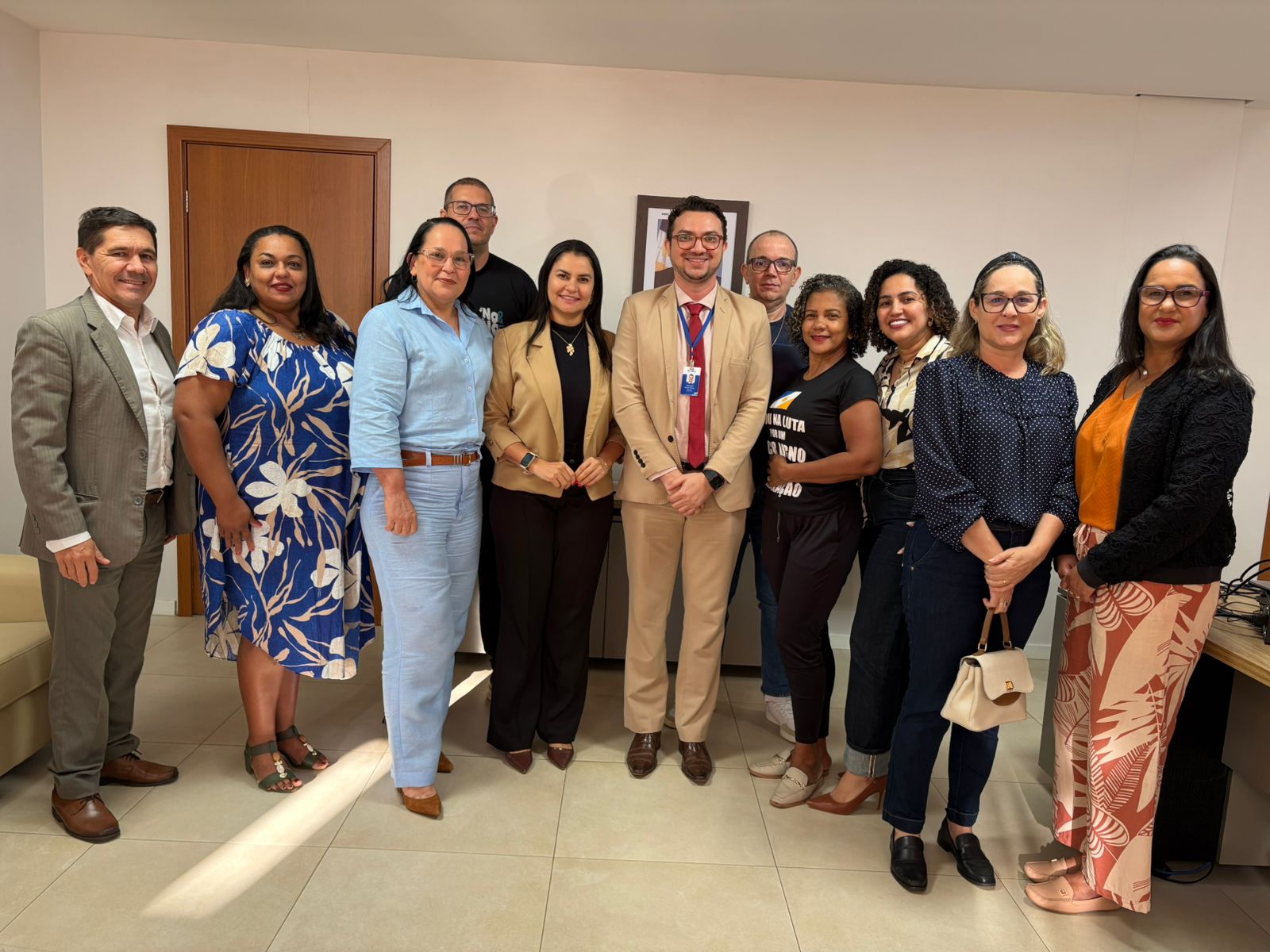 Novos membros da Comissão de Gestão do PCCR da Educação tomam posse