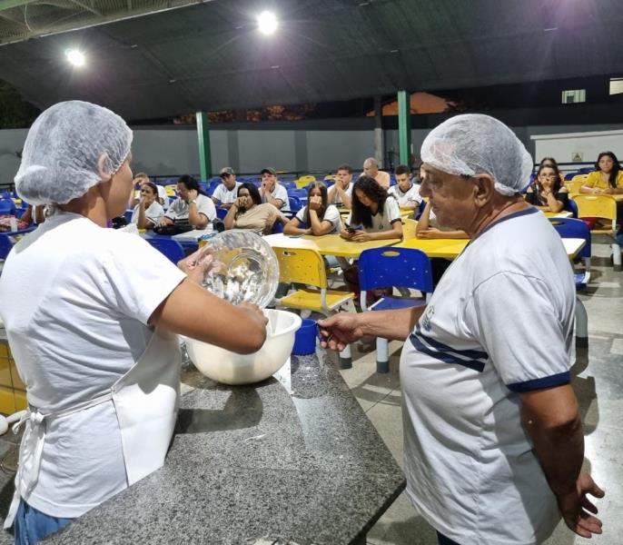 Matrículas para Jovens e Adultos permanecem abertas em cinco unidades escolares
