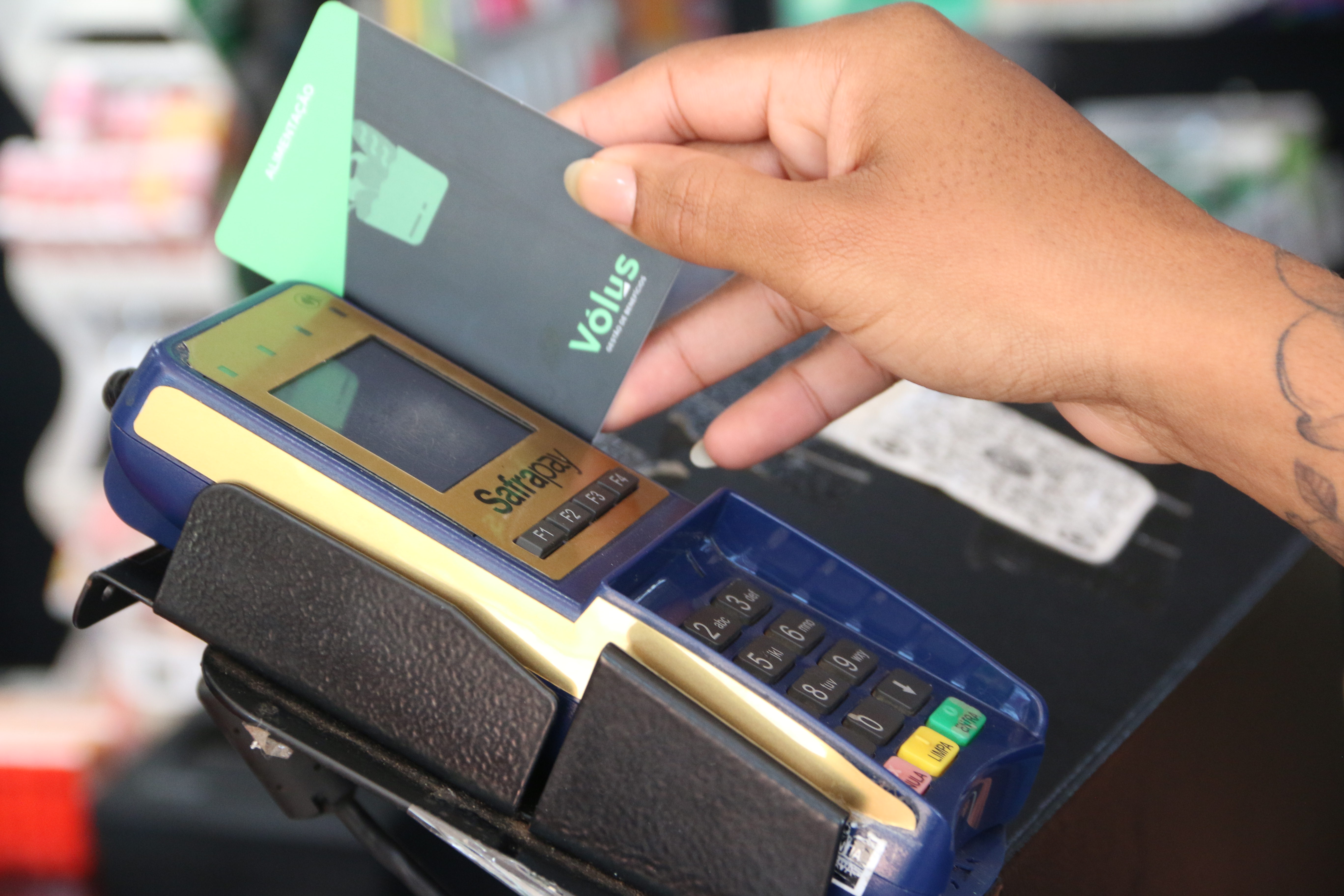 Recurso circula diretamente no comércio da Capital por meio dos estabelecimentos credenciados às bandeiras Verocheque, Sodexo e Vólus