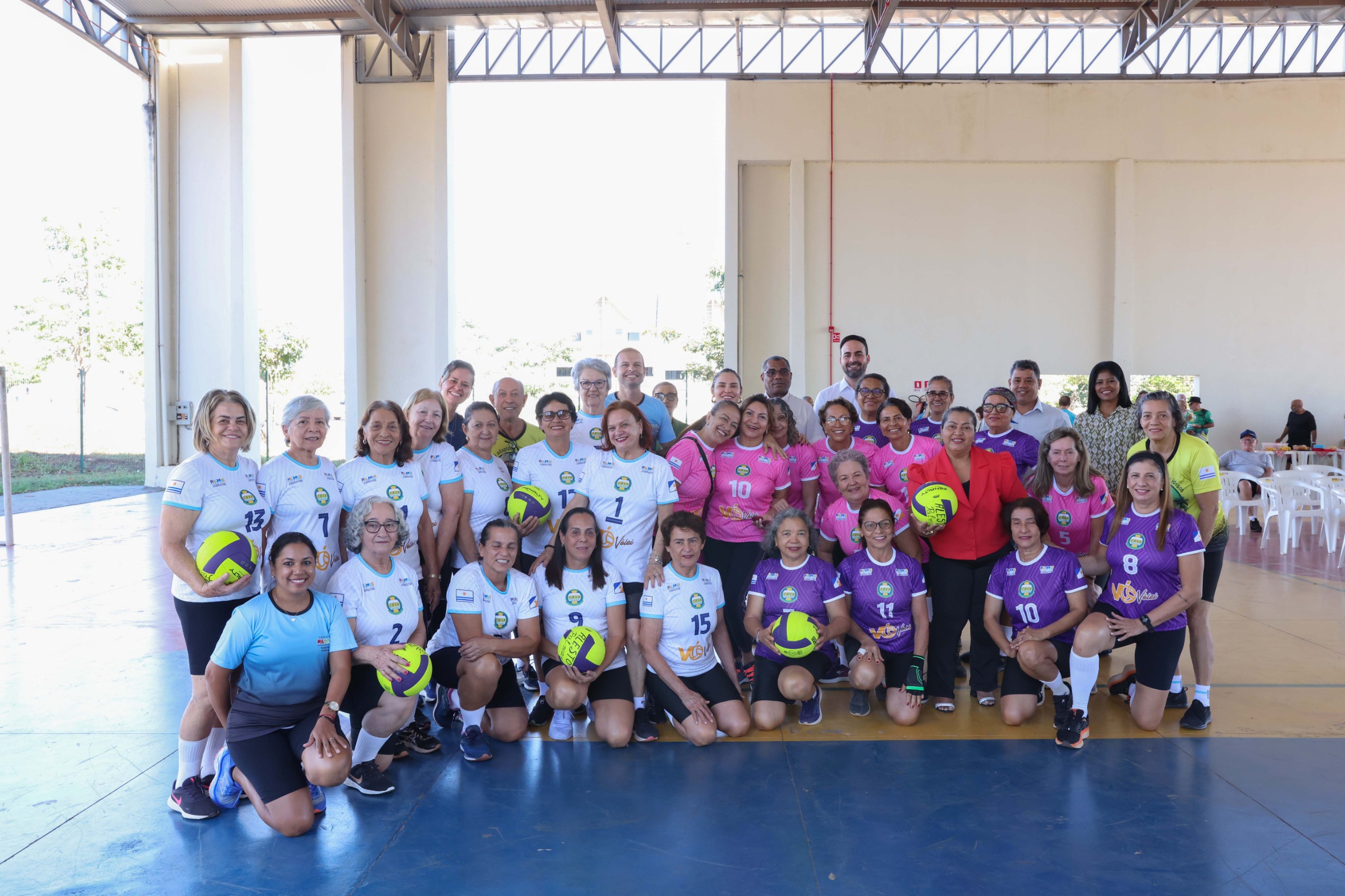 Projeto Vóvôlei é realizado por meio da parceria entre o Parque da Pessoa Idosa de Palmas e a Fundesportes - Foto Francisco Barros