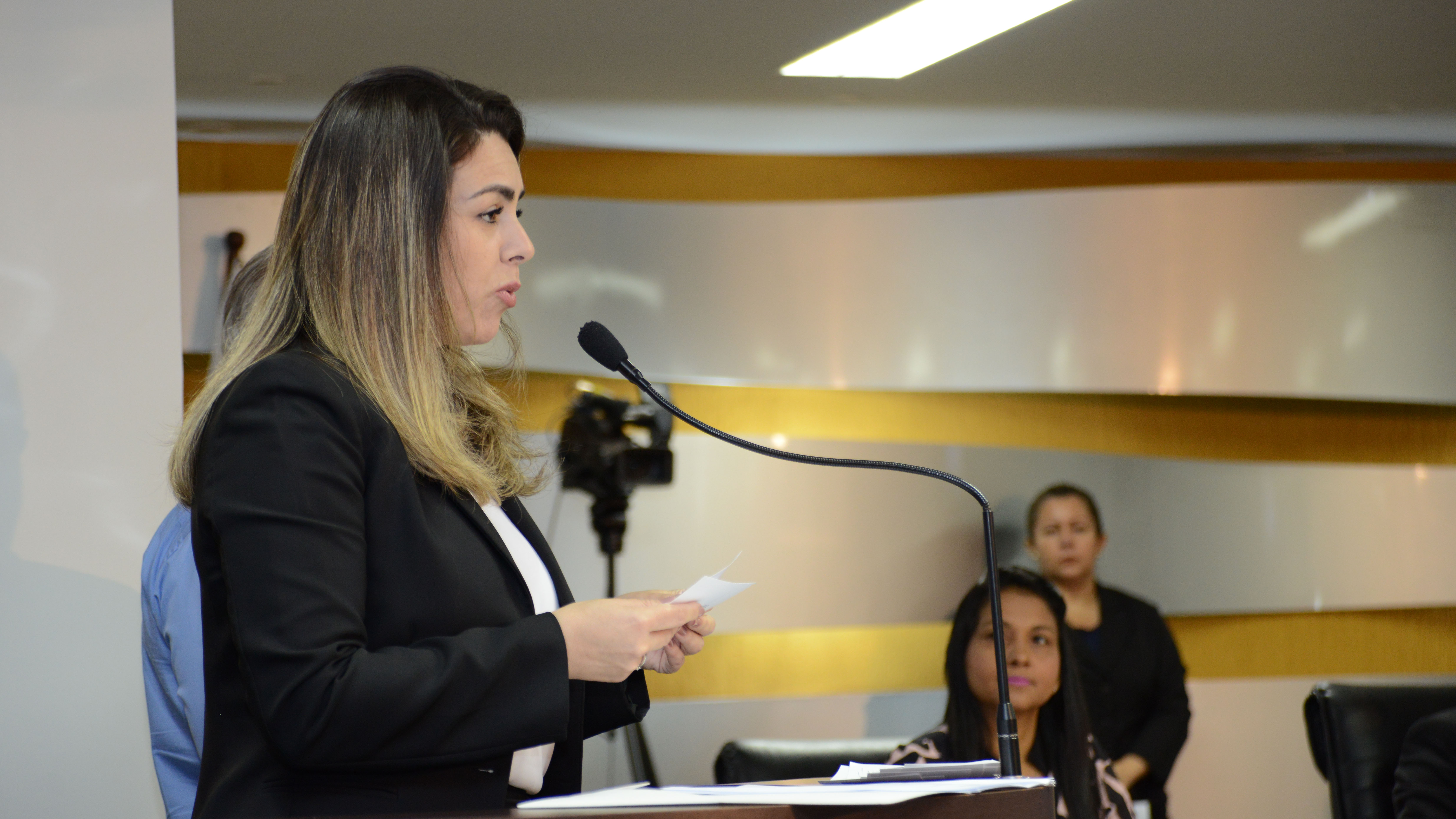 Cinthia Ribeiro abre ano legislativo 2018 na Câmara e vereadores afirmam compromisso com o debate