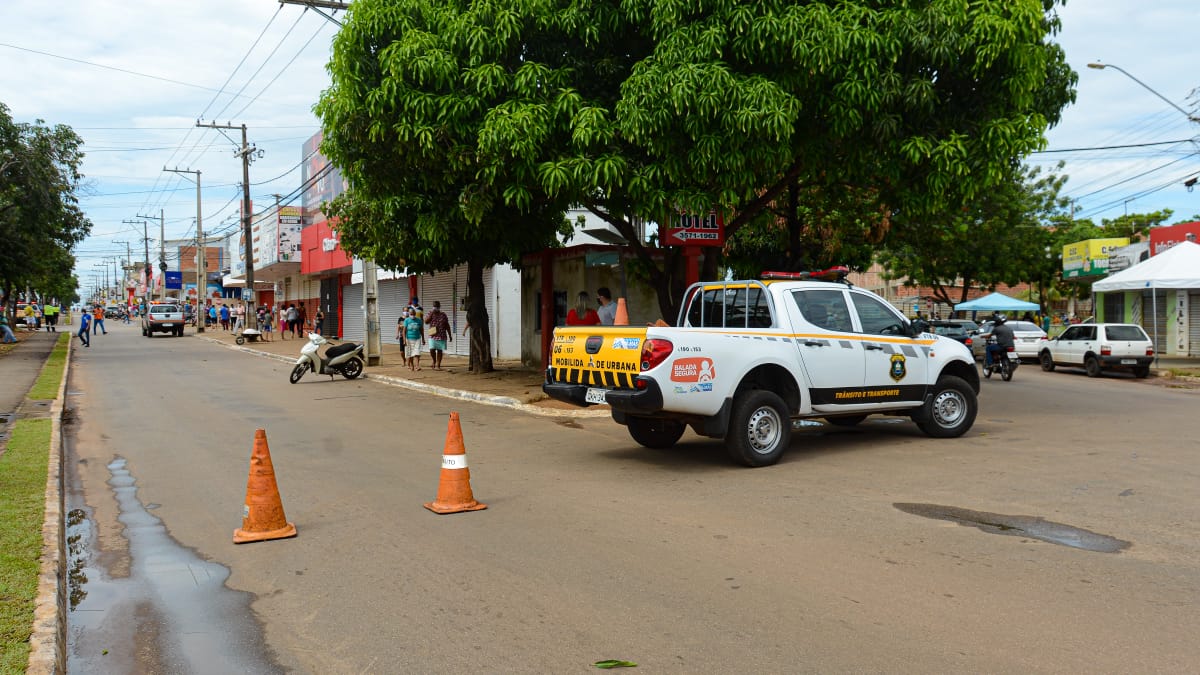 Prefeitura de Palmas fecha parcialmente a Avenida Tocantins e vias no entorno da Feira do Aureny I