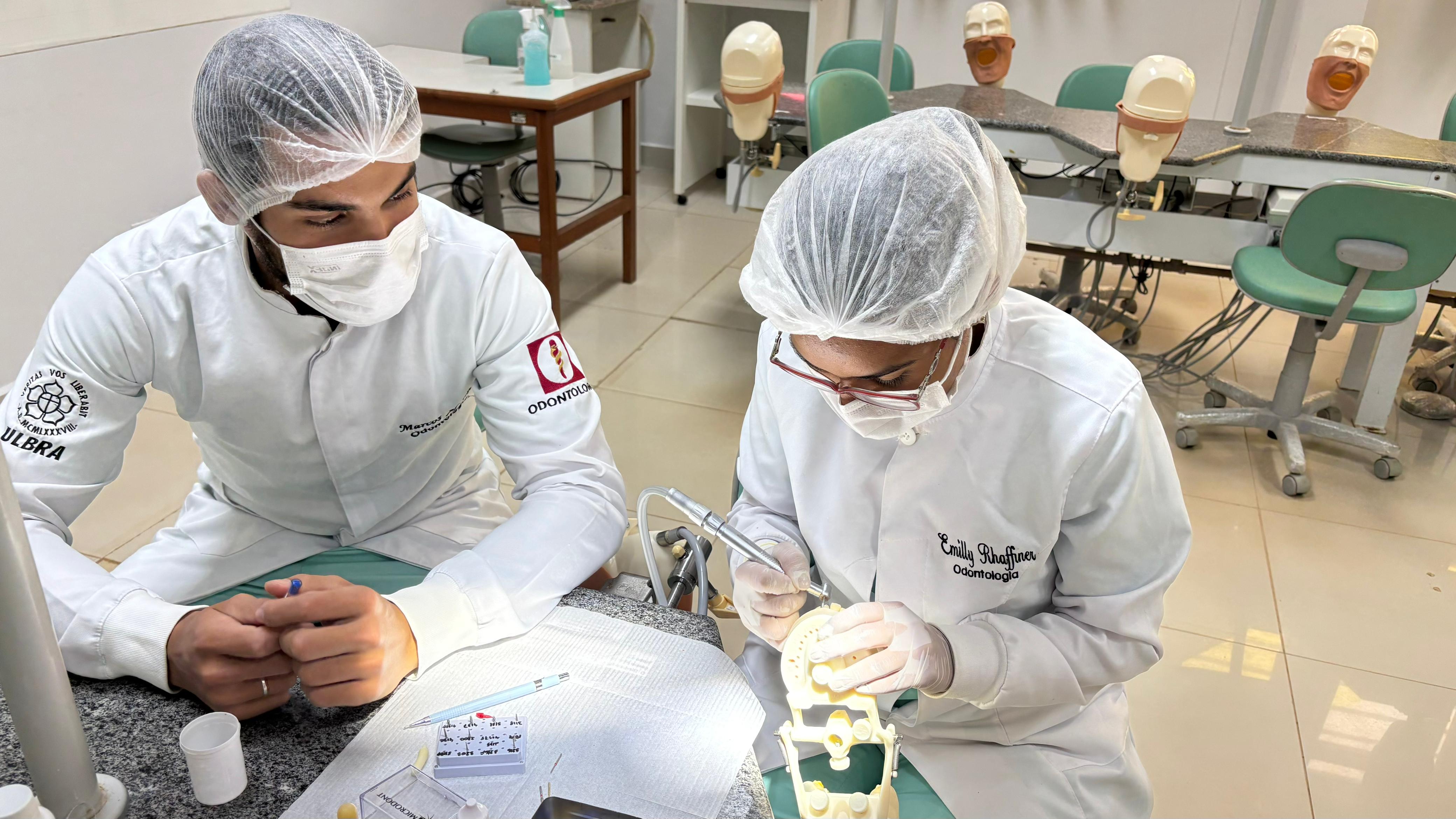 Entre os cursos que participarão ativamente do projeto estão odontologia, enfermagem, medicina, biomedicina e farmácia
