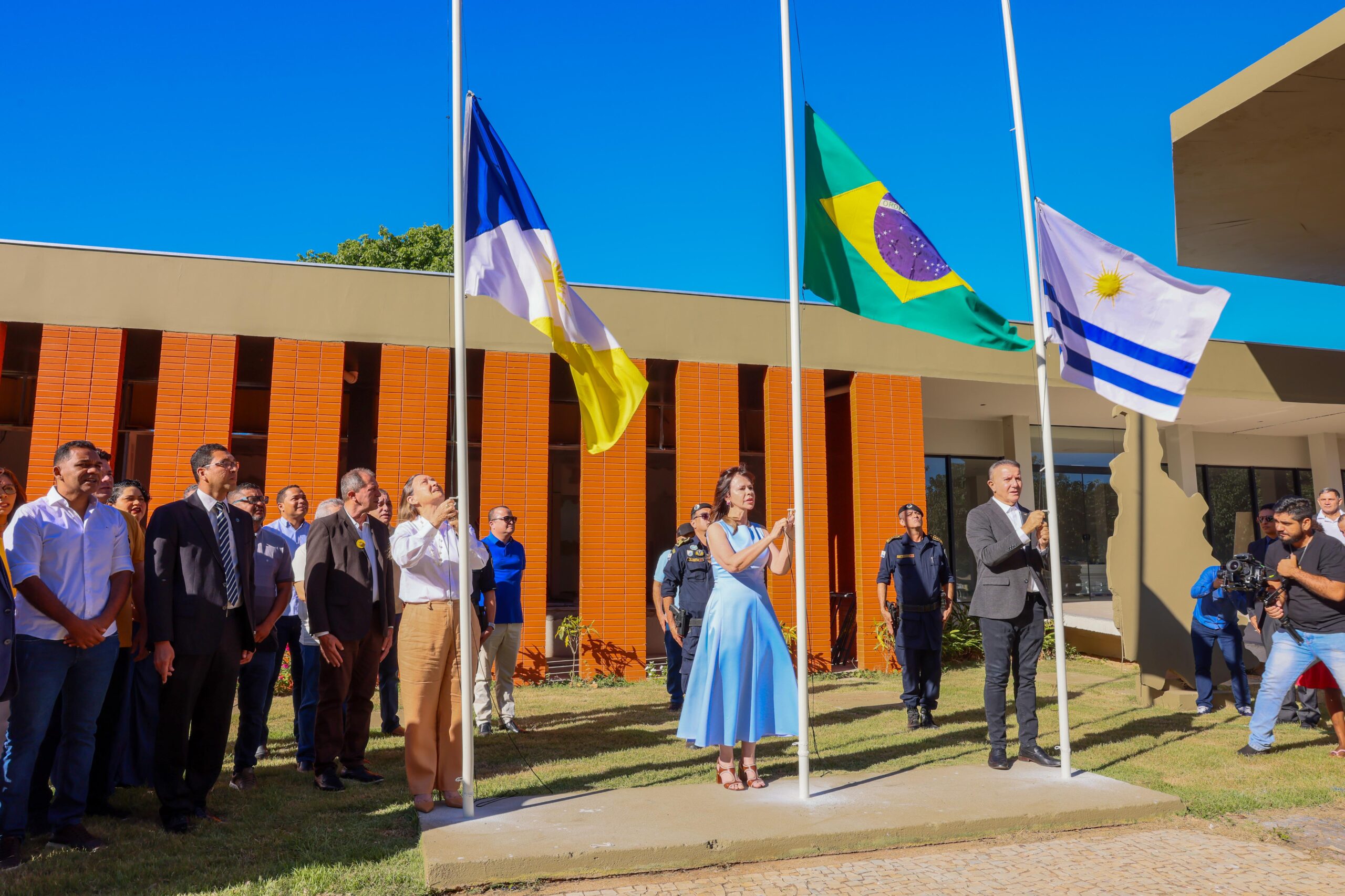 Festa cívica e apresentações culturais no Paço Municipal celebram os 36 anos da capital tocantinense