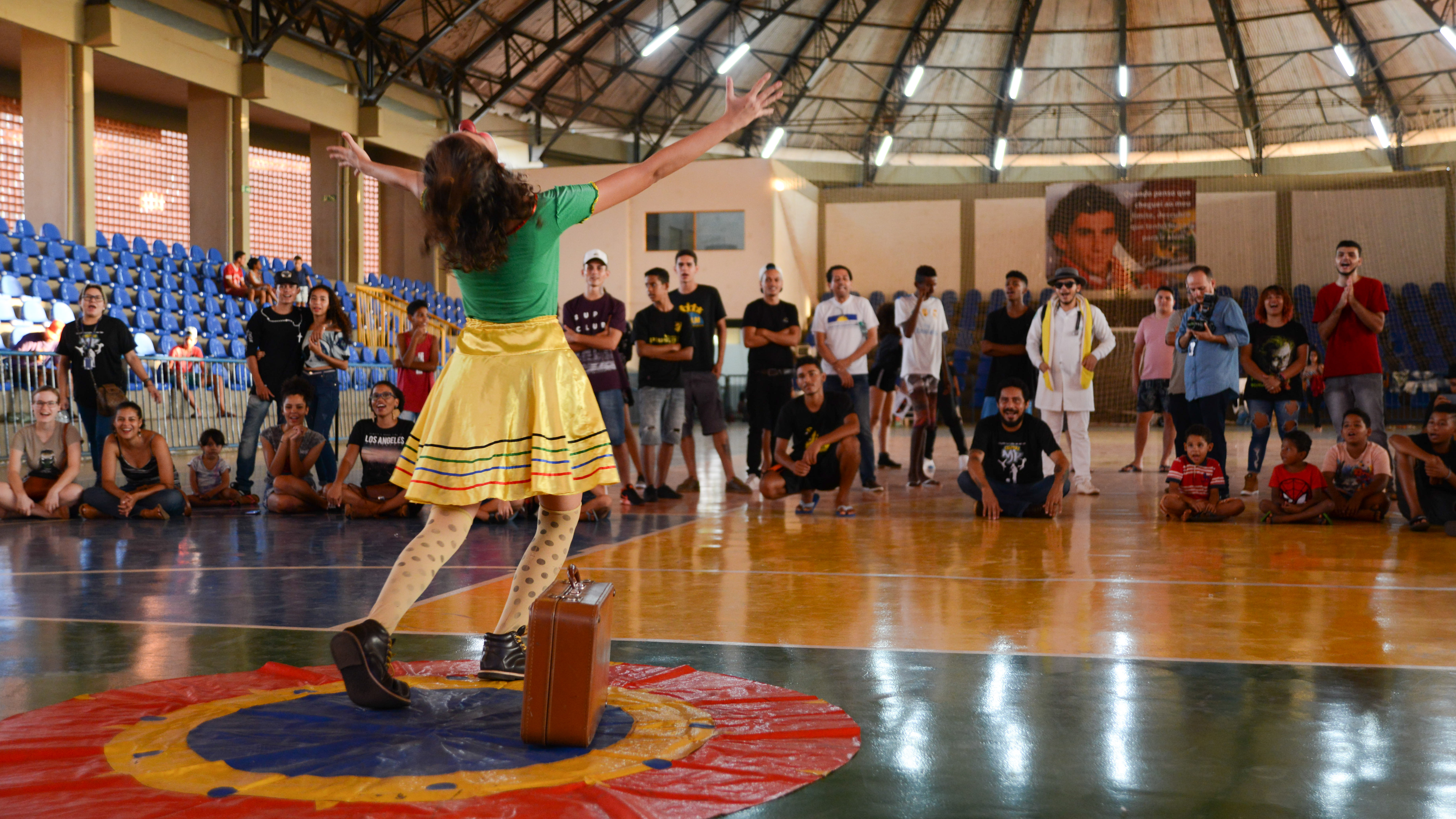 Jovens se reúnem para batalha de Hip Hop no Ginásio Ayrton Senna; projeto convida a sociedade a conhecer melhor Movimento