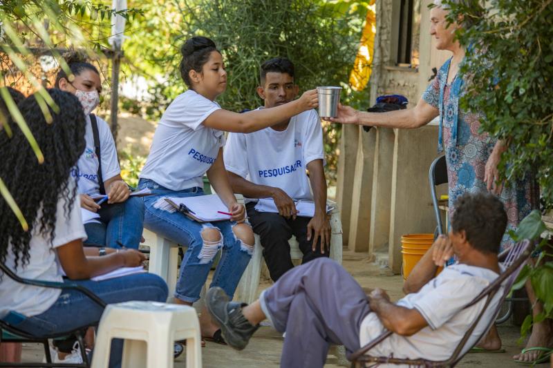 PlanMob: equipes coletam respostas sobre as formas de deslocamento diário dos palmenses