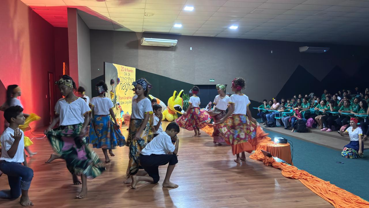 O evento foi promovido de forma interdisciplinar para elevar a divulgação e o resgate da cultura tradicional de matriz africana