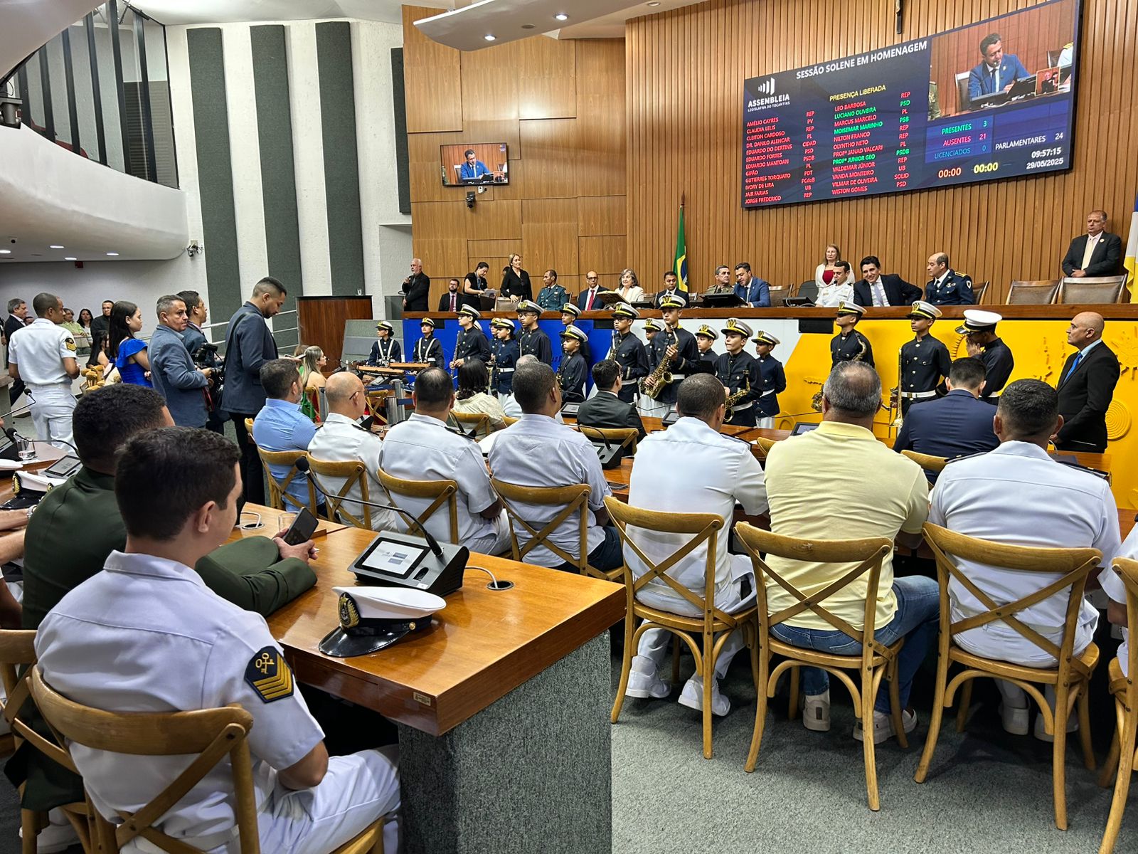 ETI Almirante Tamandaré participa de sessão solene na Assembleia Legislativa em homenagem aos 25 anos da Marinha no Tocantins
