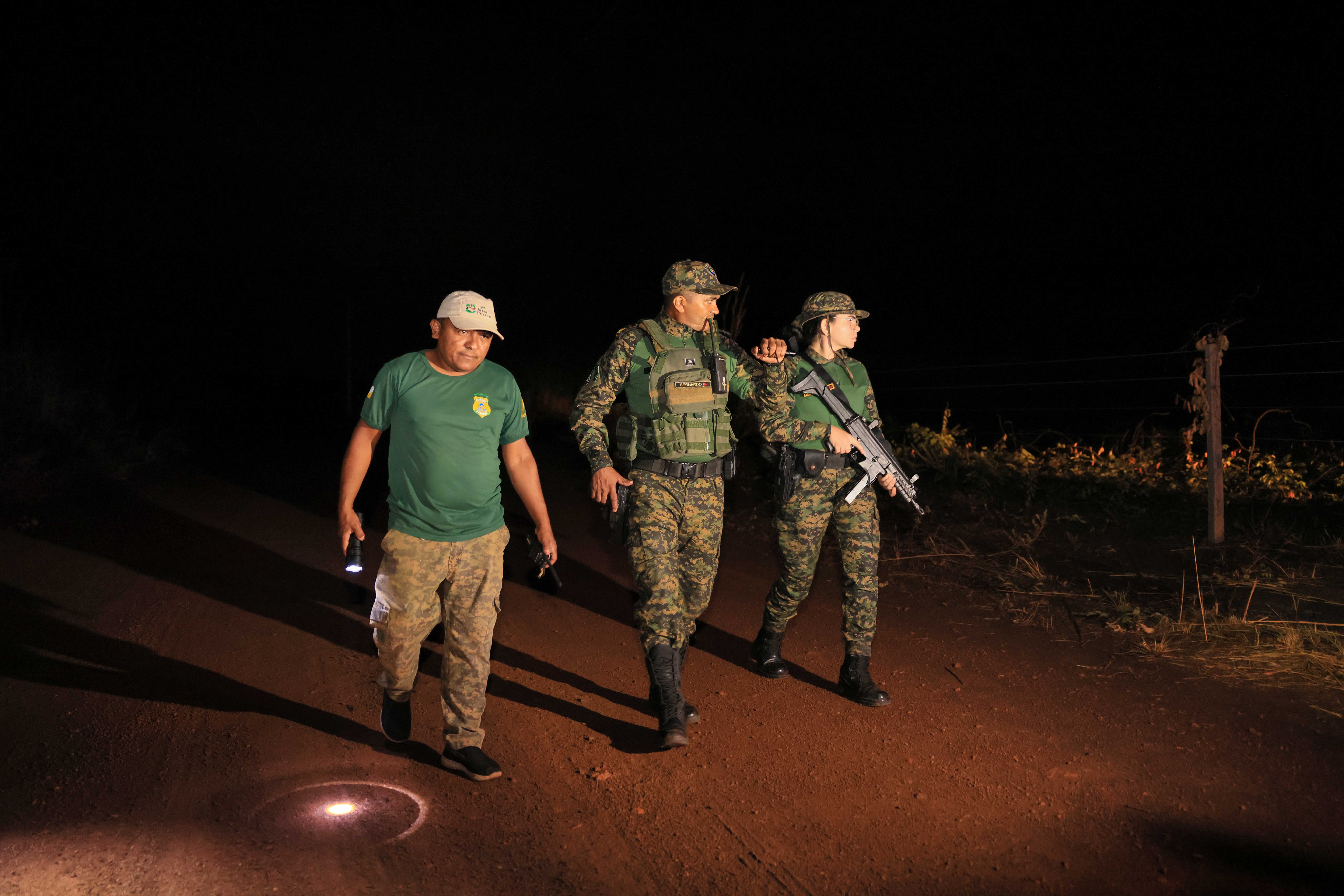 Os Guardas Ambientais fiscalizaram àreas   em que caçadores ilegais  deixam armadilhas para  a caça de animais silvestres.  Foto: Júnior Suzuki