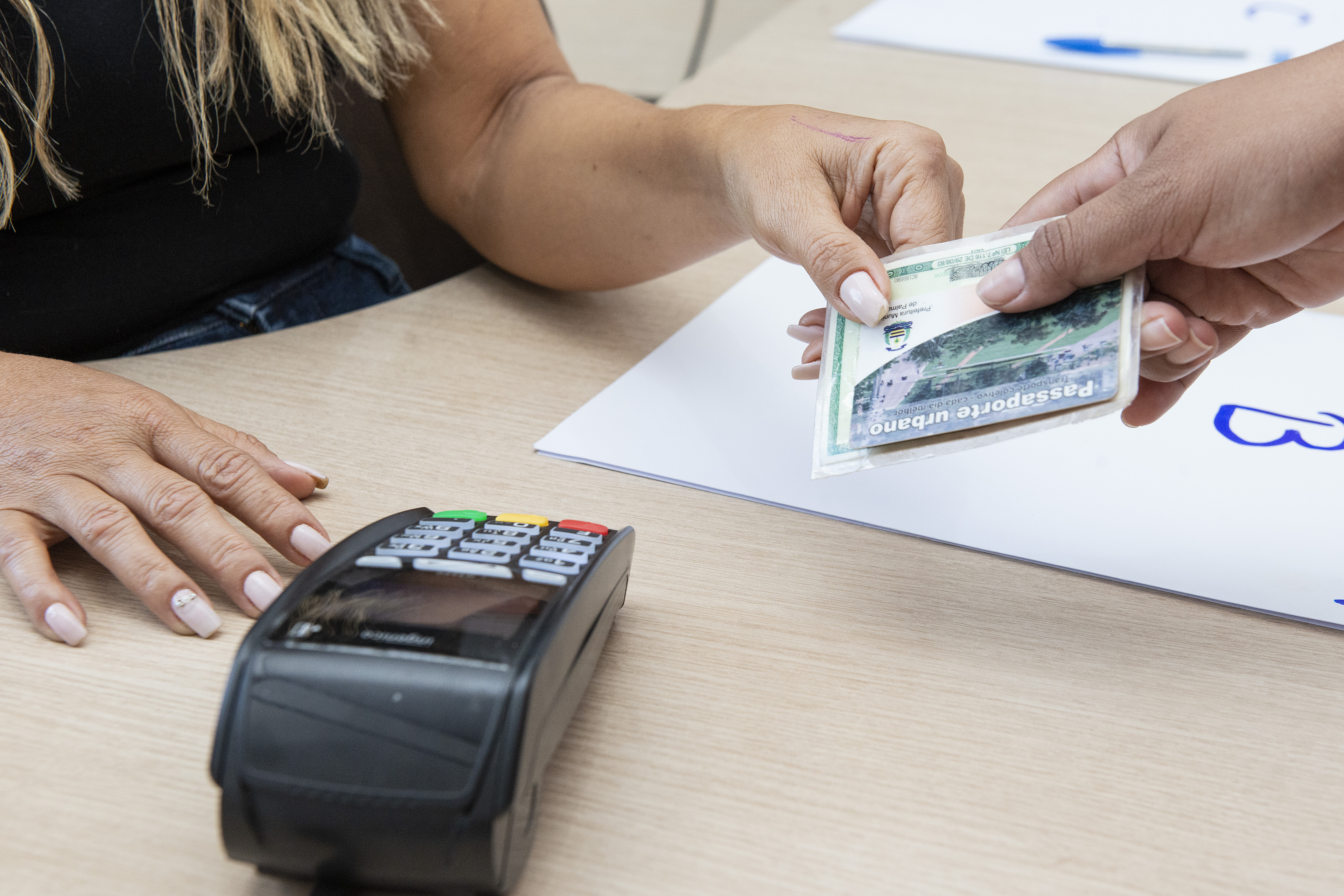 Estudantes têm até o dia 30 de novembro para recarregar suas carteirinhas do transporte coletivo