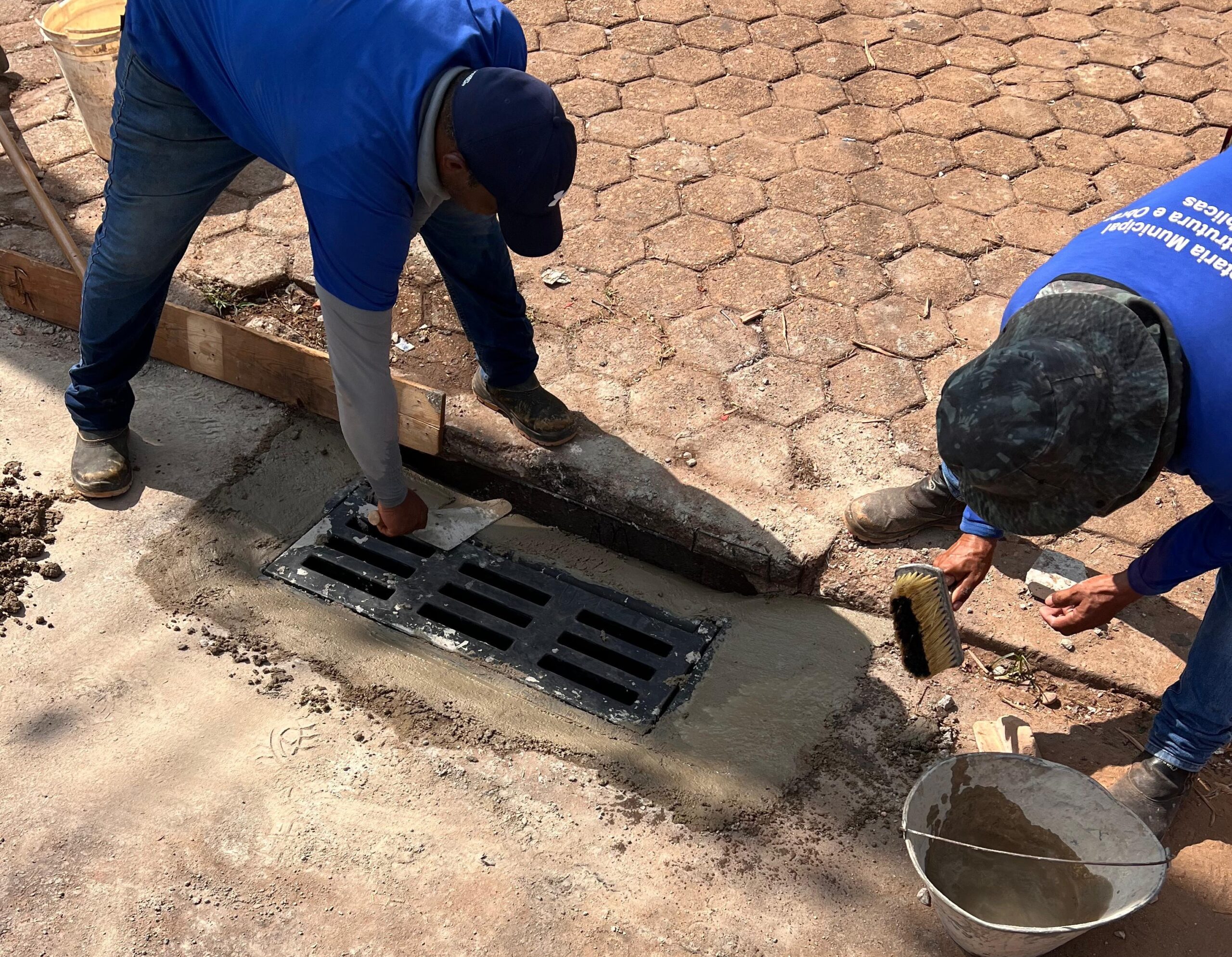 Prefeitura de Palmas testa novo modelo de grelha de boca de lobo com material mais resistente e sustentável
