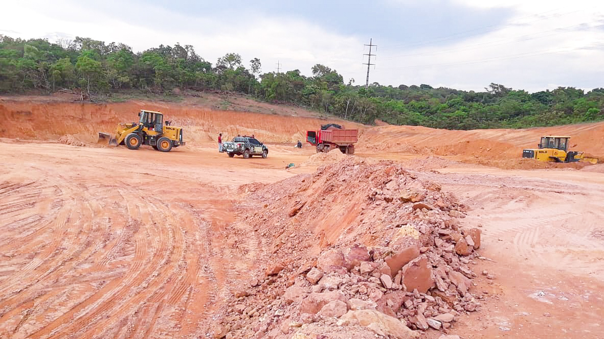 GMP Ambiental flagra extração ilegal de cascalho na TO-010