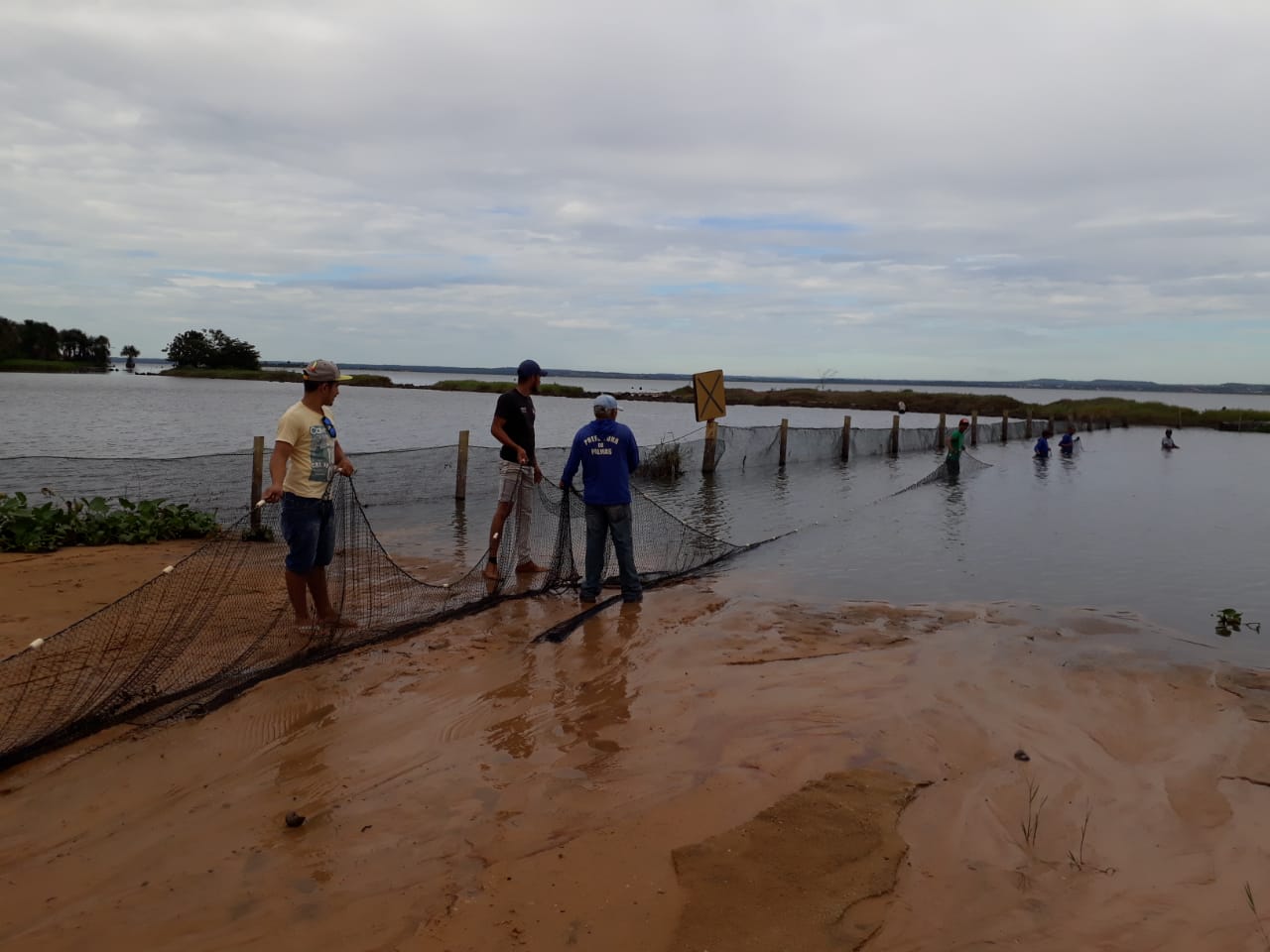 Áreas de banho de praias da Capital passam por manutenção