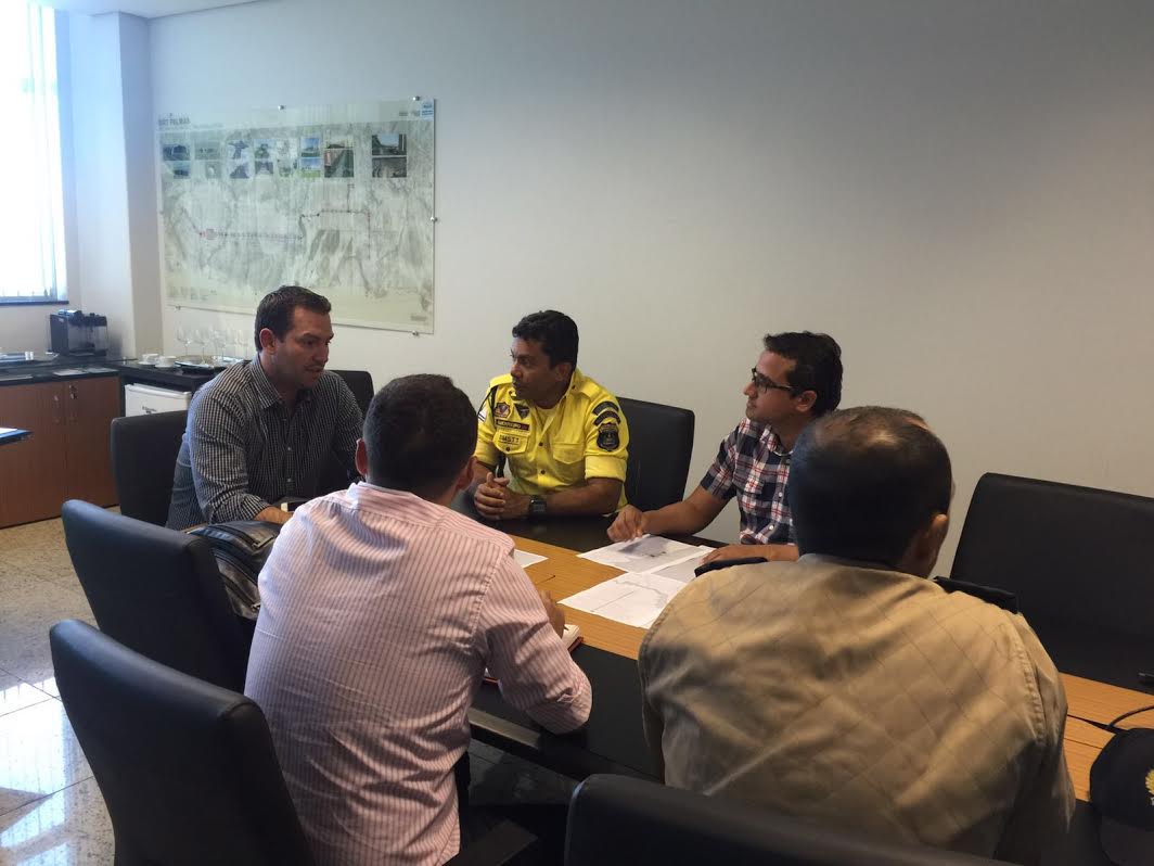 Prefeitura realiza reuniões de trabalho visando Ironman em abril