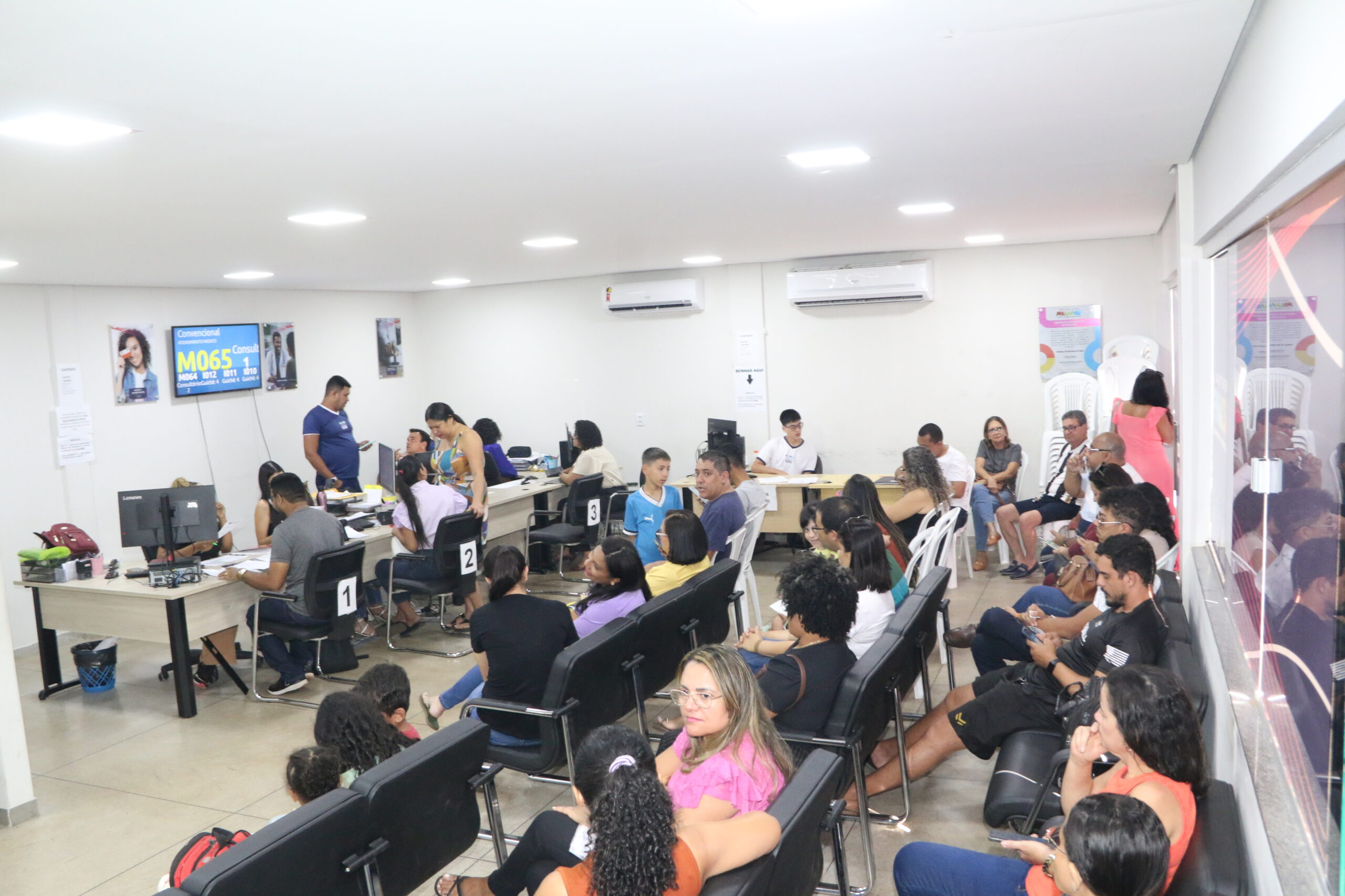 Cerca de mil dos 1.290 nomeados do concurso da Educação de Palmas  já foram empossados