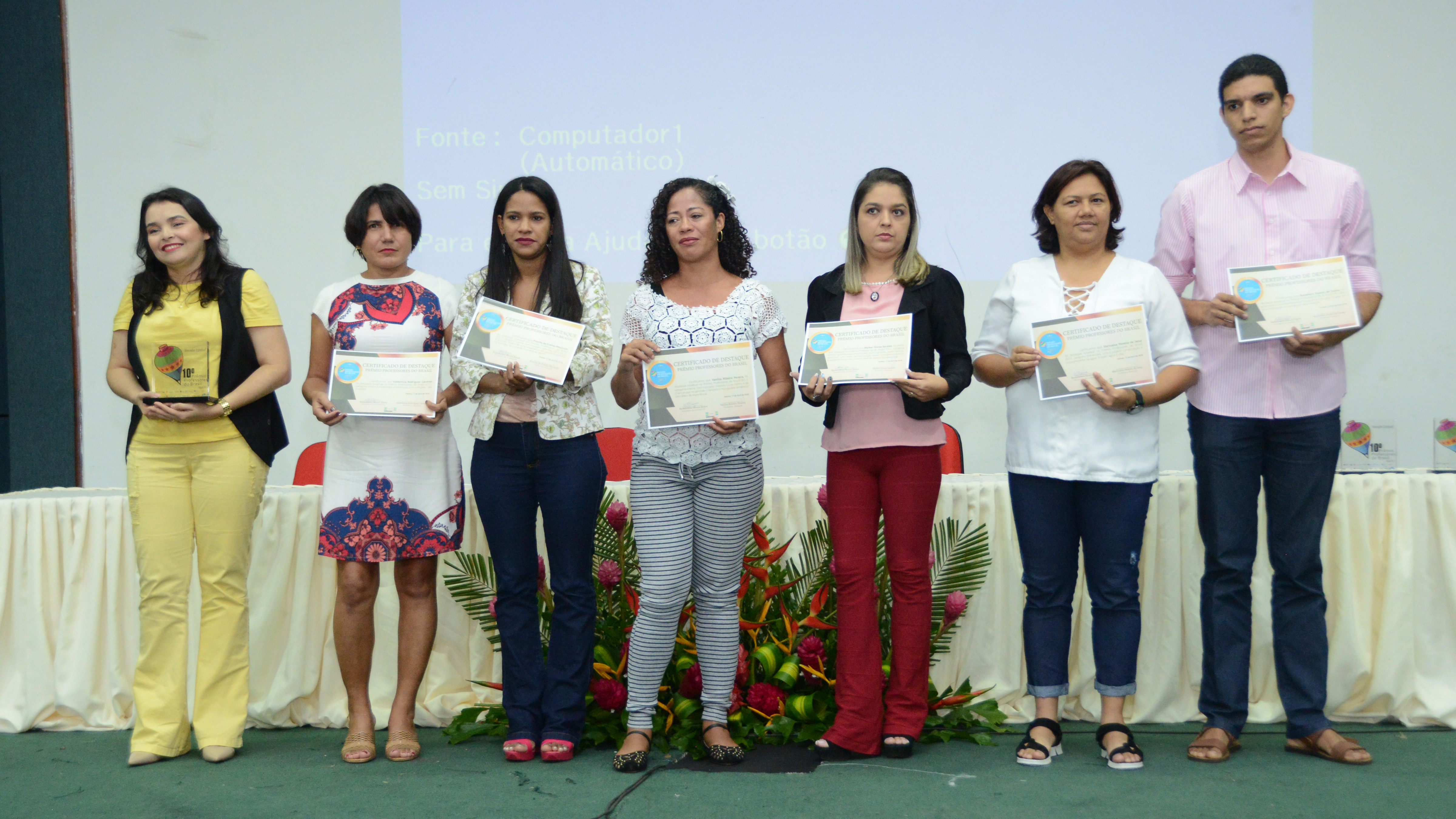 Undime-TO homenageia professores da rede municipal pela participação no 10º Prêmio Professores do Brasil