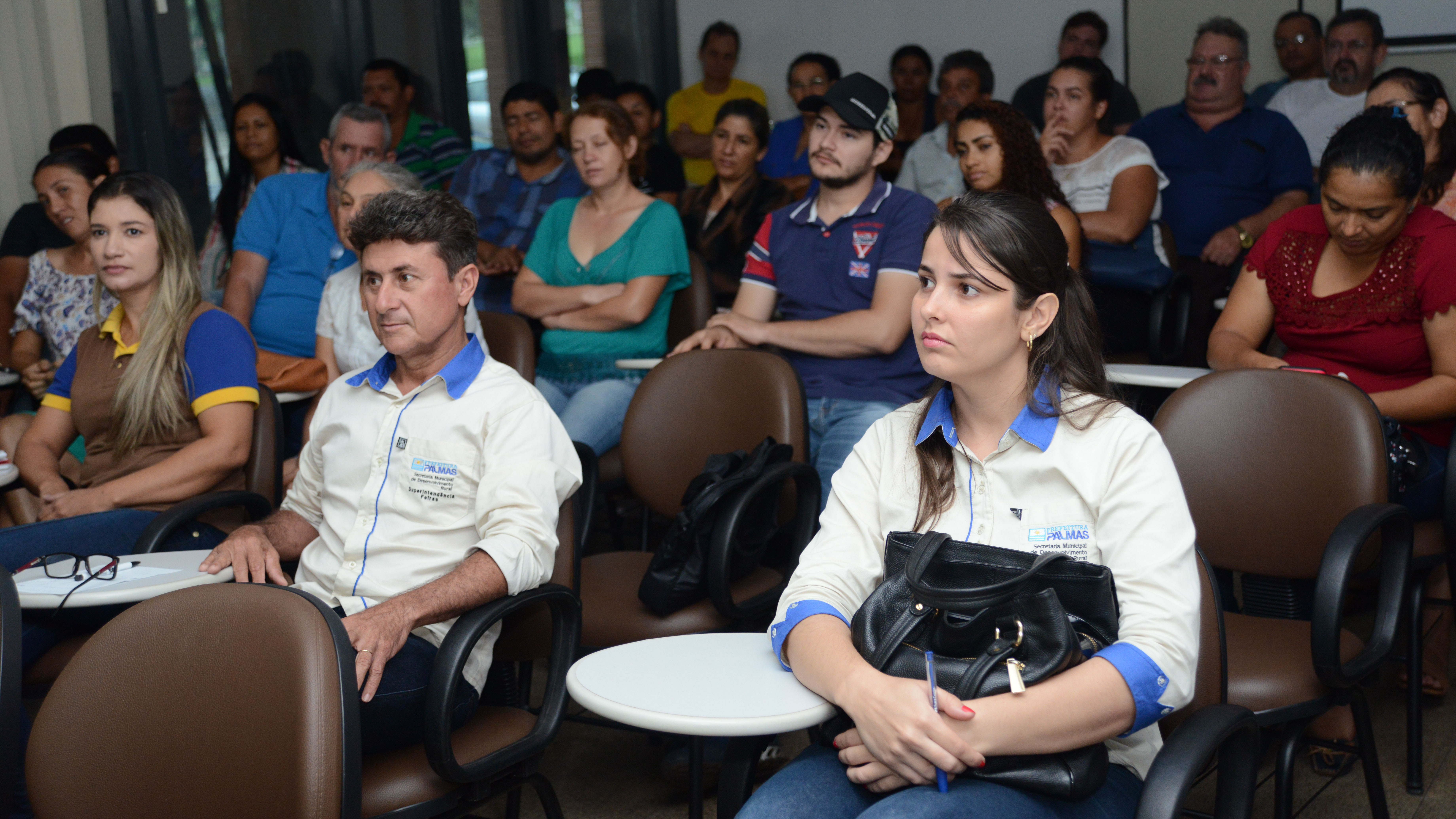 Feirantes da Capital participam de palestra sobre segurança alimentar