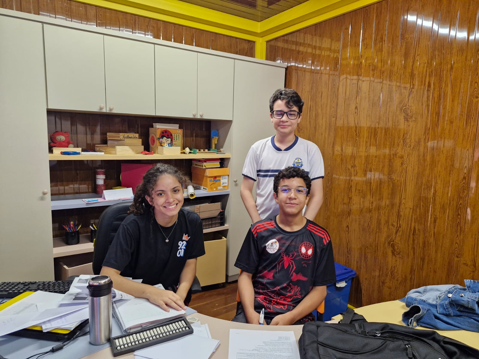 Equipes são compostas por três estudantes cada; OMU é voltada para estudantes dos ensinos fundamental e médio de escolas públicas e particulares de todo o Brasil