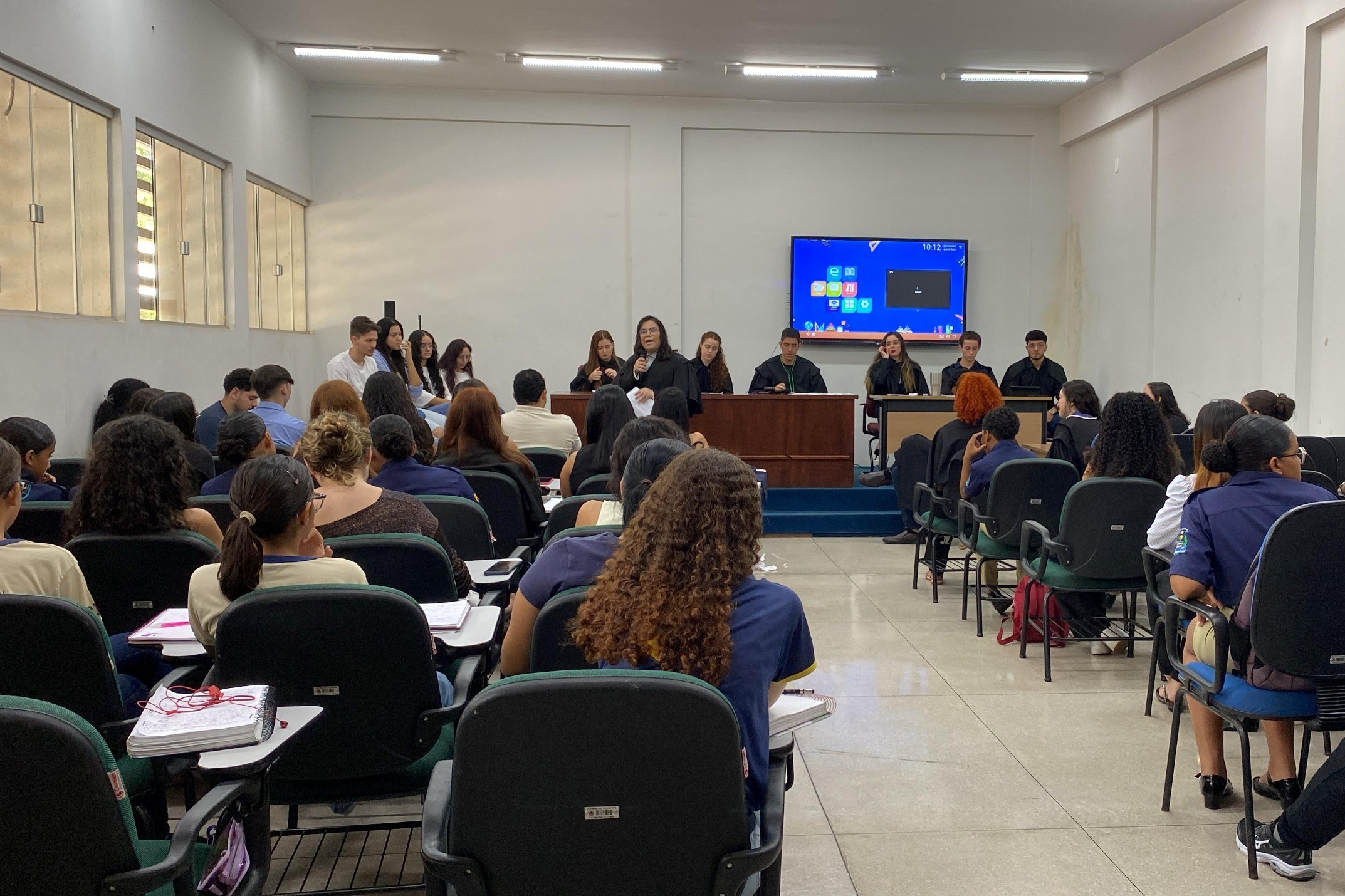 ETIs Padre Josimo e Anísio Teixeira participaram do júri simulado na Unitins