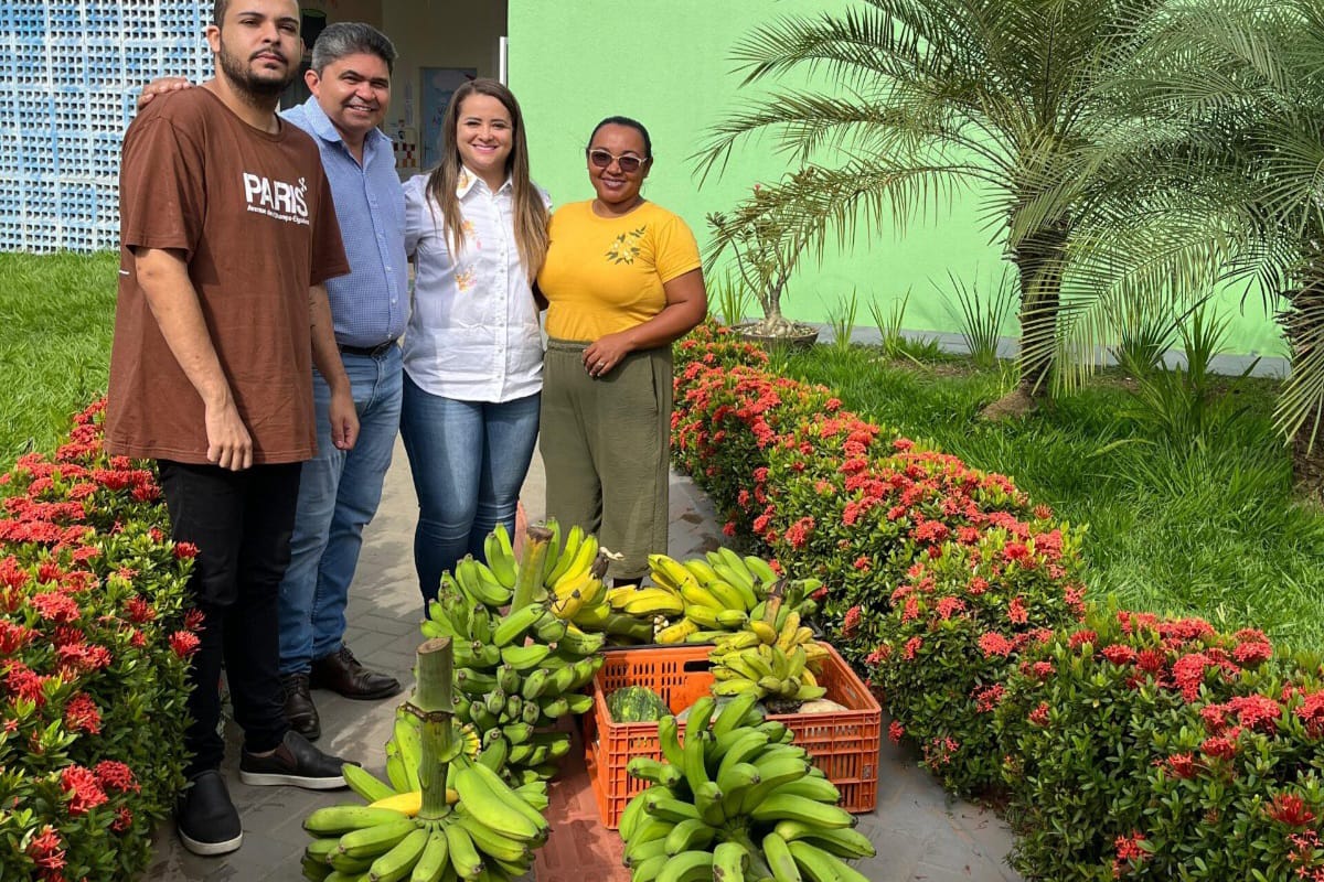 Cmei Paraíso Infantil recebe doação de frutas para incentivar alimentação saudável