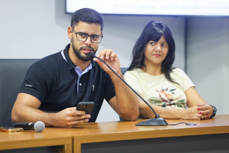 Prefeitura, DPE, Câmara Municipal debatem regulamentação da Lei de Cotas em Palmas