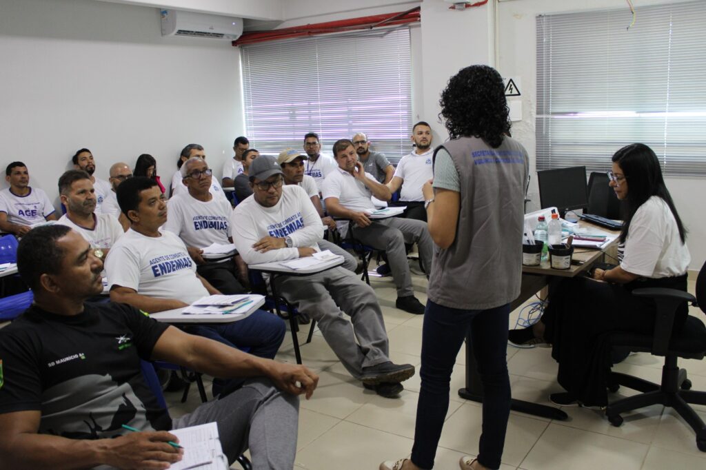 Oficina ‘Fortalecimento da Vigilância Entomológica através de armadilhas ovitrampas’