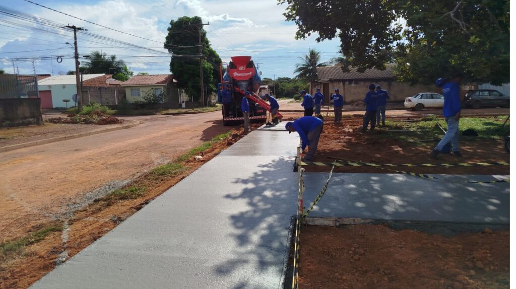 Este ano, a Prefeitura tem realizado, continuamente, manutenção e execução de calçadas e rampas de acessibilidade na cidade - Foto: Divulgação