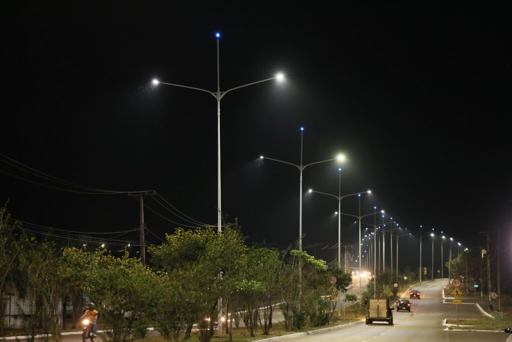 Jardim Taquari recebeu iluminação moderna com tecnologia LED - Foto: Francisco Barros