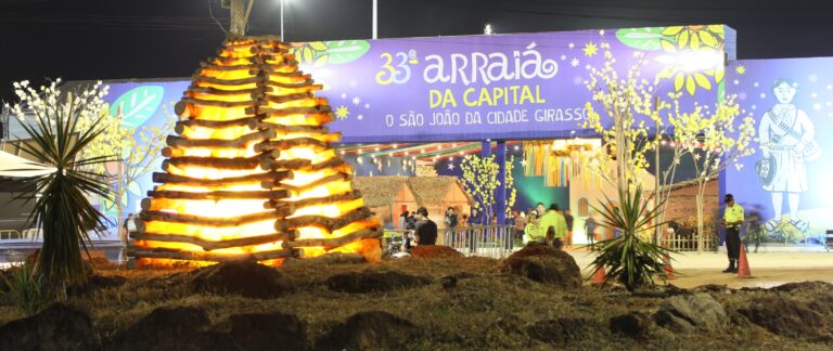 Cenografia do Arraiá da Capital encanta público e valoriza tradições juninas