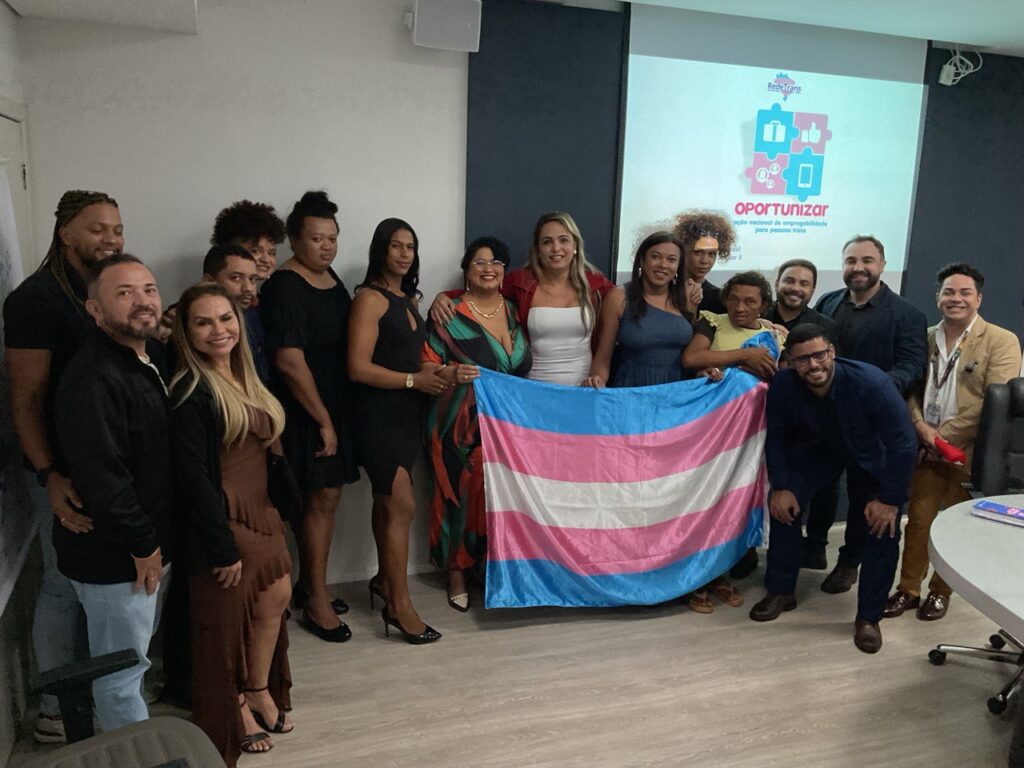 Durante o evento, foi apresentado o projeto Oportunizar, que busca ações concretas na contratação de pessoas trans - Foto: Kaio Costa