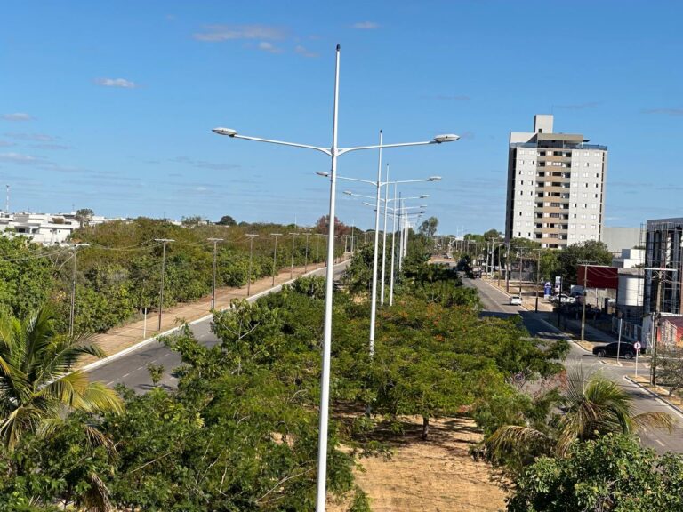 Palmas avança na modernização da iluminação pública com tecnologia LED
