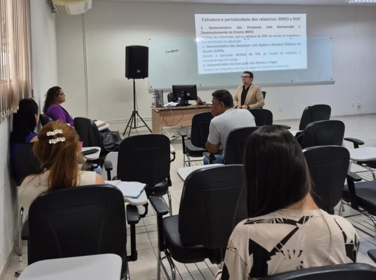 Servidores da Prefeitura de Palmas concluem curso sobre Transparência, Prestação de Contas e Responsabilidade Fiscal