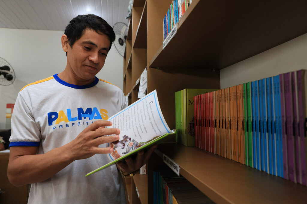 Adriano Soares Porto retornou à sala de aula no segundo semestre deste ano - Foto: Lia Mara