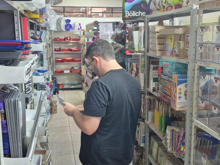 Procon Municipal de Palmas divulga pesquisa de preços de material escolar